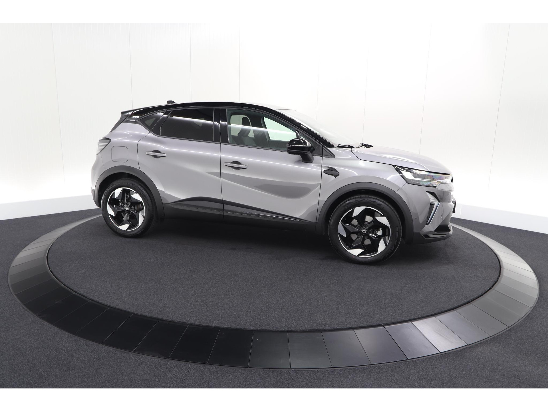 Renault Captur 1.6 E-Tech Full Hybrid 145 Techno | Camera | Navigatie | Apple Carplay | Parkeersensoren
