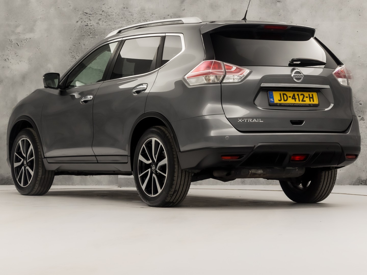Nissan X-Trail 1.6 DIG-T Tekna 7 Persoons 163Pk (PANORAMADAK, TREKHAAK, NAVIGATIE, 360 CAMERA, LEDER, STOELVERWARMING, SPORTSTOELEN, GETINT GLAS, CRUISE, NIEUWSTAAT)