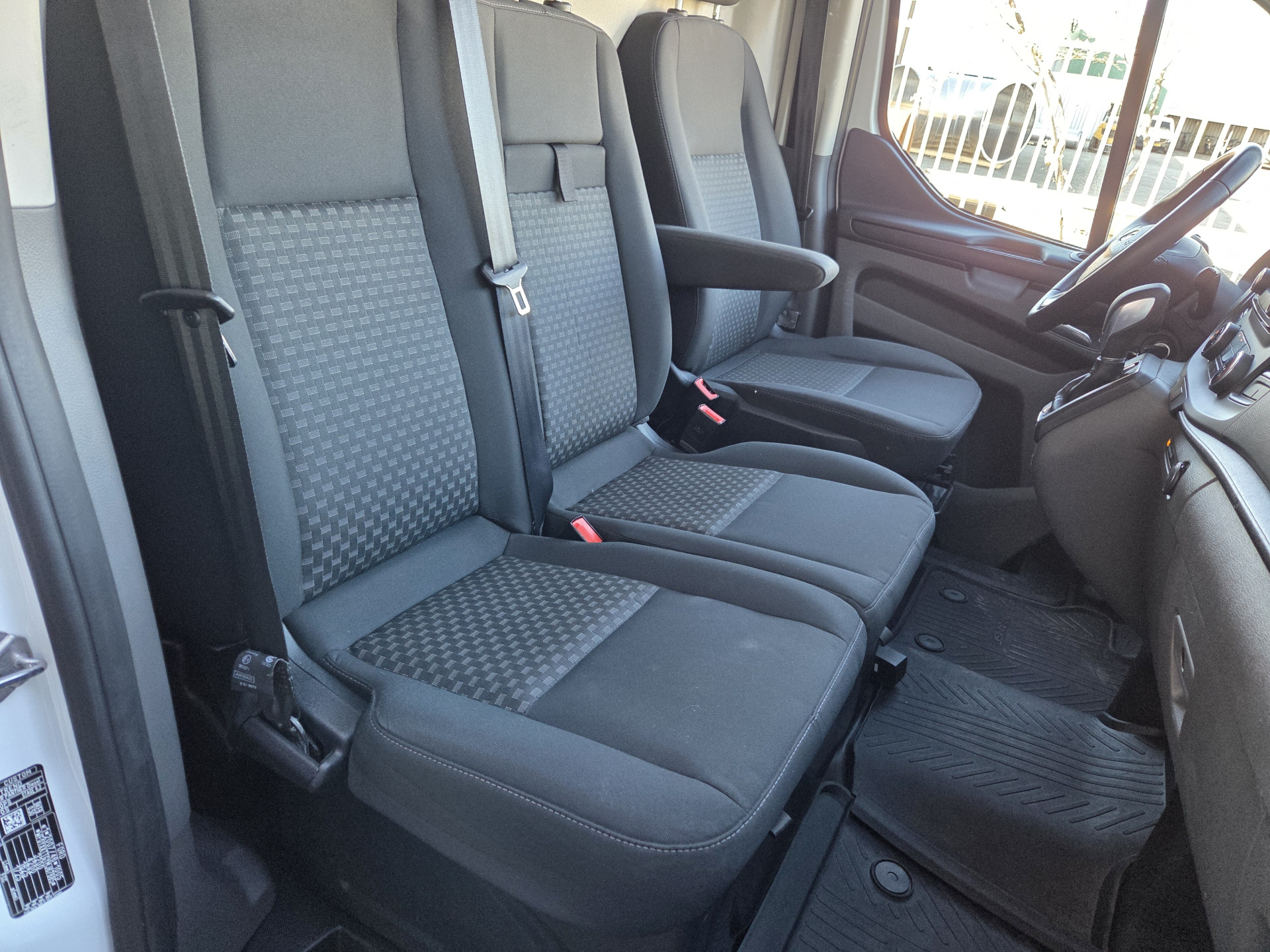 Ford Transit Custom 2.0 TDCI Automaat  Trend Airco Cruisecontrol Navi Trekhaak Verwarmde stoel