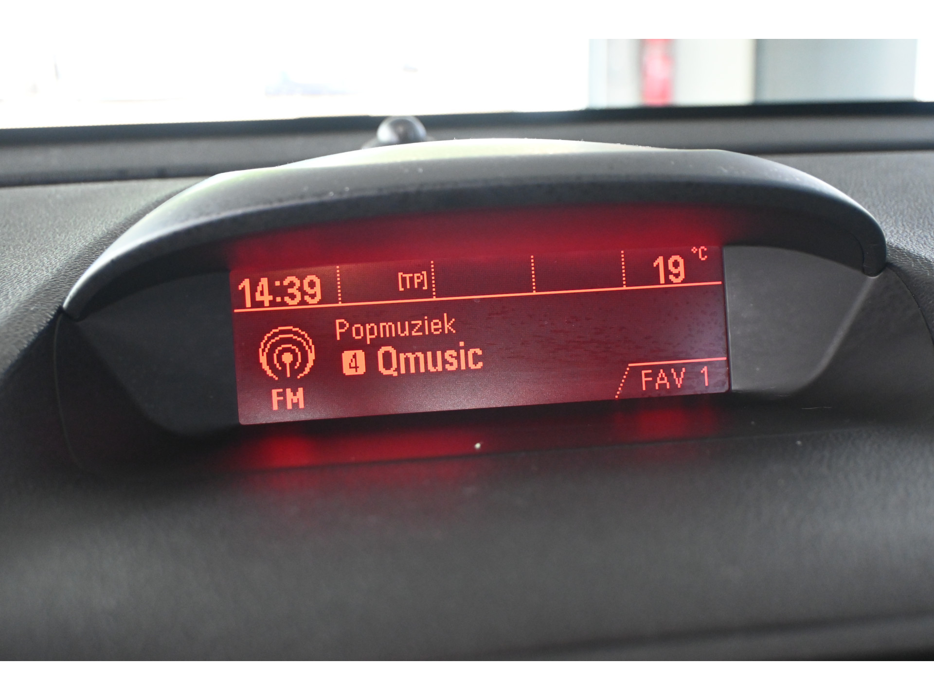 Opel Mokka 1.6 Selection Airco Cruise Control Trekhaak Goed Onderhouden! Inruil Mogelijk!