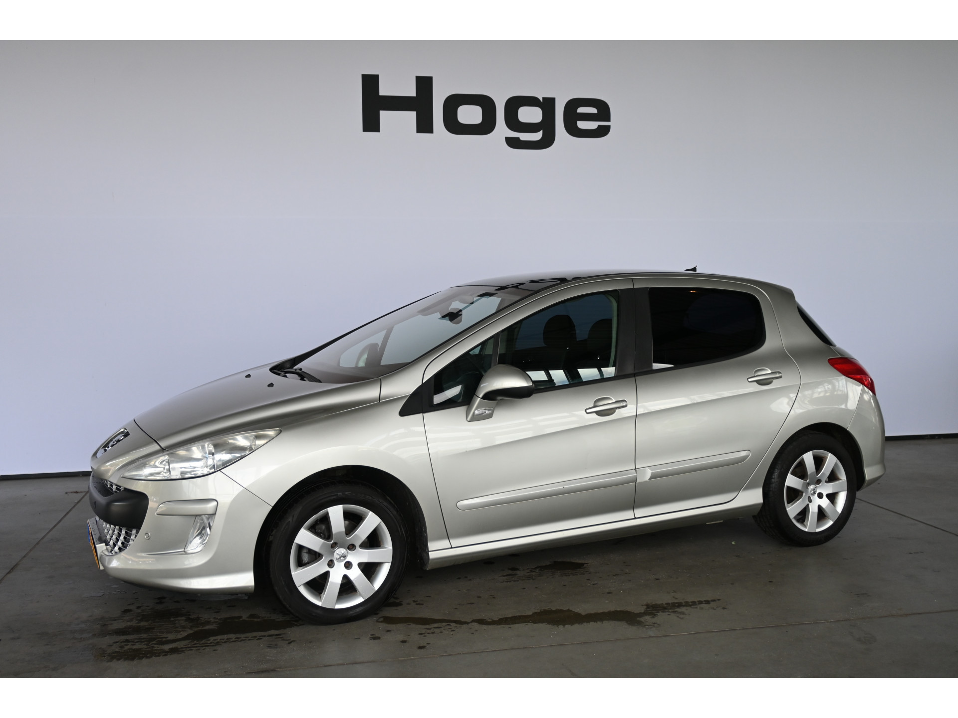 Peugeot 308 1.6 THP XT Airco Panoramadak Cruise Control LEES TEKST! Inruil Mogelijk!