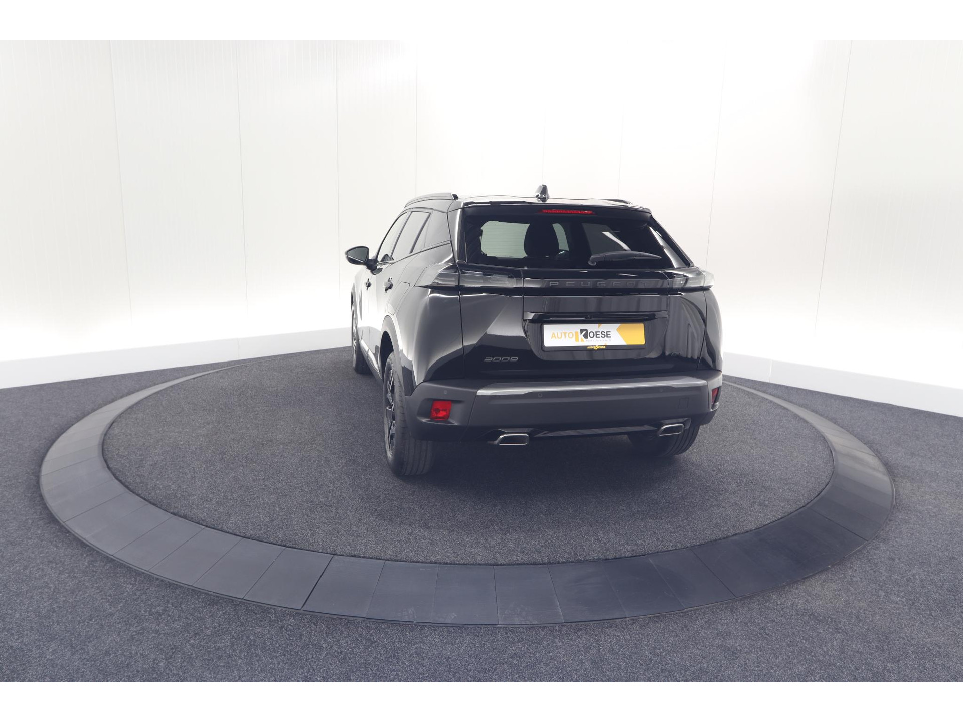 Peugeot 2008 PureTech 130 EAT8 GT | Camera | Parkeersensoren | Apple Carplay