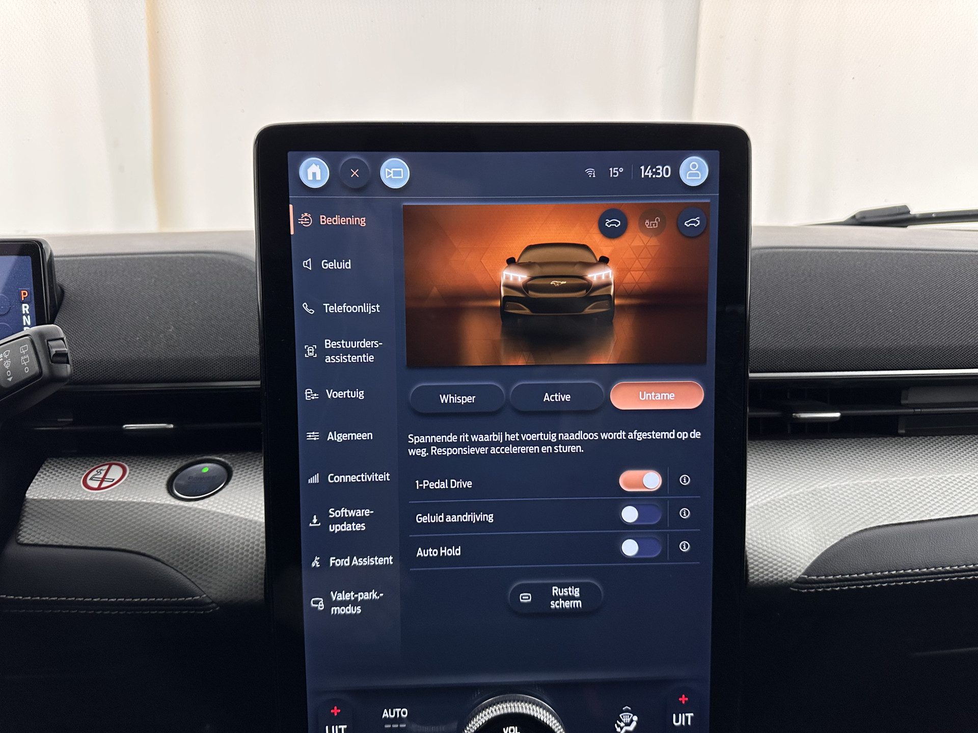 Ford Mustang Mach-E RWD 75 kWh [ 3-Fase-11kW ] {SOH-84%} (INCL-BTW) *LEATHER | FULL-LED | DAB | DIGI-COCKPIT | KEYLESS | NAVI-FULLMAP | CARPLAY | HEATED-COMFORTSEATS | TOPVIEW | ADAPTIVE-CRUISE | PRIVACY-GLASS | 18'' ALU*