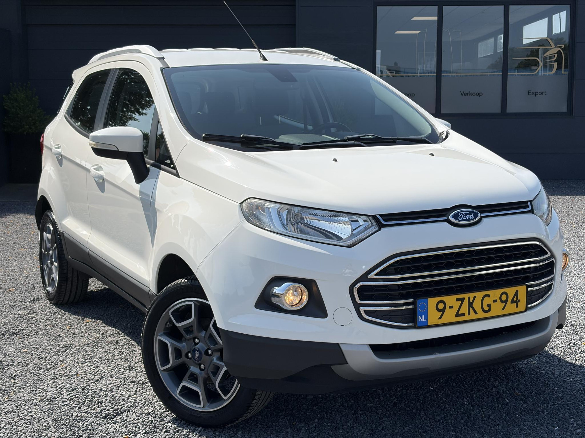 Ford EcoSport 1.0 EcoBoost Titanium Clima,Cruise,Pdc,Lm velgen,125pk,Bluetooth,N.A.P,Apk tot 09-2027