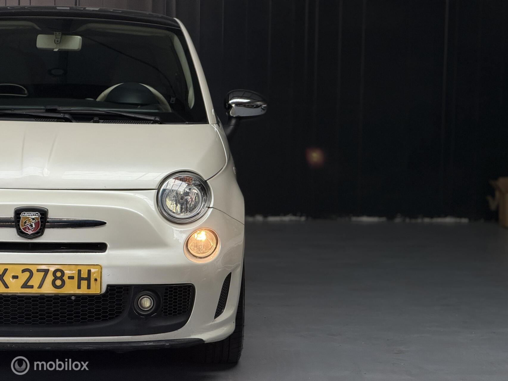 Fiat 500 1.2 Lounge|Automaat|Panodak|Leder|CarPlay|Abarth Look