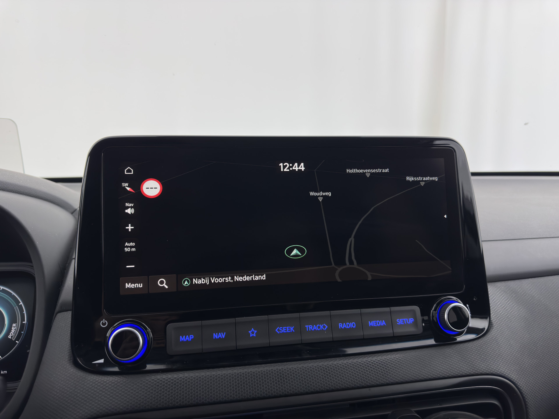 Hyundai Kona 1.6 GDI HEV Fashion (INCL-BTW) Aut. *NAVI-FULLMAP | DIGI-COCKPIT | FULL-LED | KEYLESS | CAMERA | HEAD-UP | SHIFT-PADDLES | DAB | COMFORT-SEATS | PRIVACY-GLASS | TOWBAR | 16 "ALU*