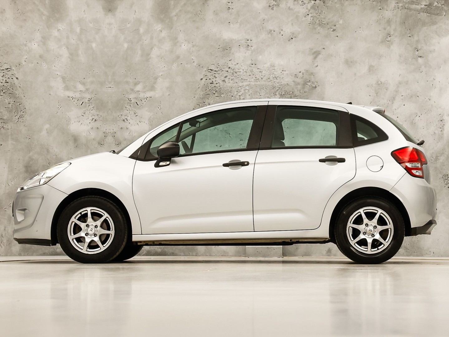 Citroën C3 1.1 Chauve Sport (LM VELGEN, ELEK RAMEN, SPORTSTOELEN, NIEUWE APK, NIEUWSTAAT)