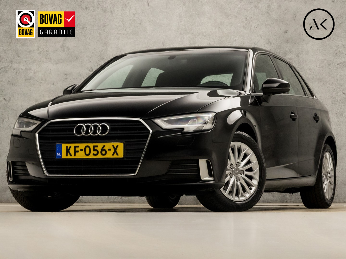 Audi A3 Sportback 1.0 TFSI Sport (APPLE CARPLAY, GROOT NAVI, CLIMATE, DYNAMISCHE KNIPPERLICHTEN, SPORTSTOELEN, CRUISE, PARKEERSENSOREN, NIEUWE APK, NIEUWSTAAT)