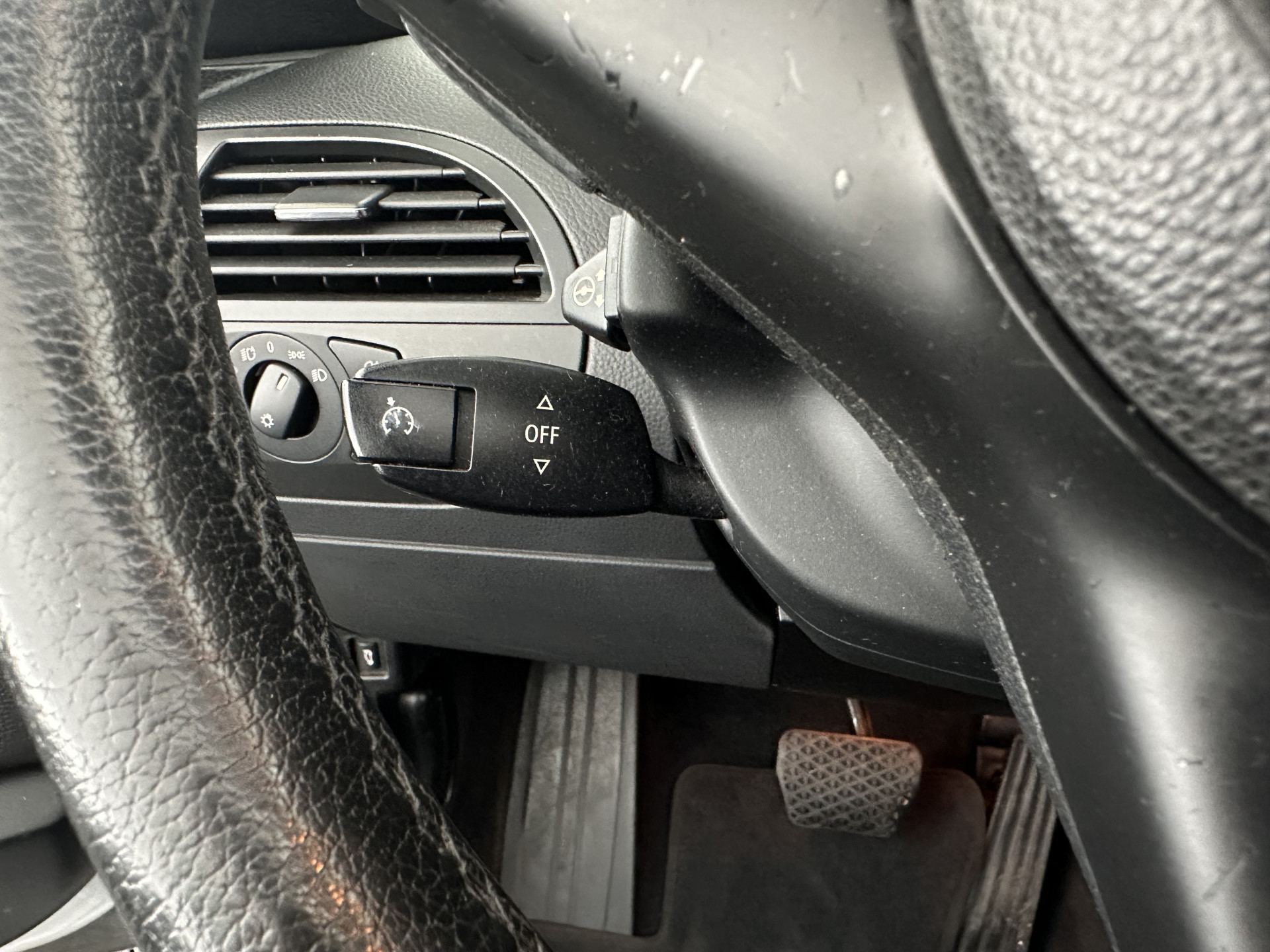 BMW 6-serie Cabrio 650i Aut. *LEATHER | BI-XENON | MEMORY-PACK | SHIFT-PADDLES | HEATED-SPORTSEATS | KEYLESS | NAVI-FULLMAP | ECC | HEAD-UP | PDC | CRUISE | AIRSCARF | 19''ALU*