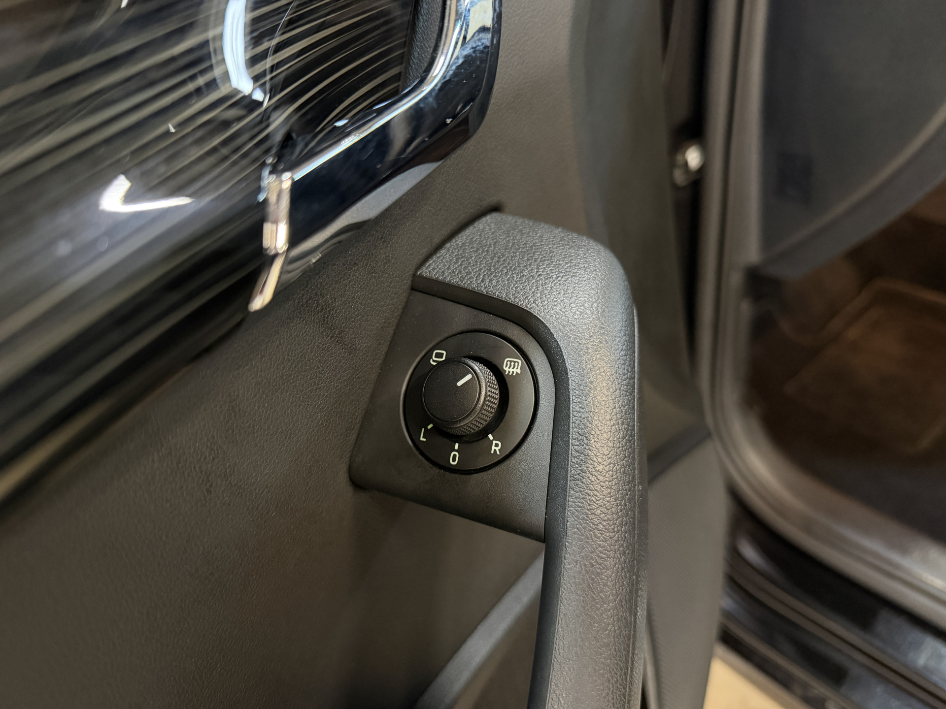 ŠKODA Octavia Combi 2.0 TSI 191PK Style Business | Leder | Adaptive cruise | Afn. trekhaak | Camera | Carplay | Dealer onderhouden