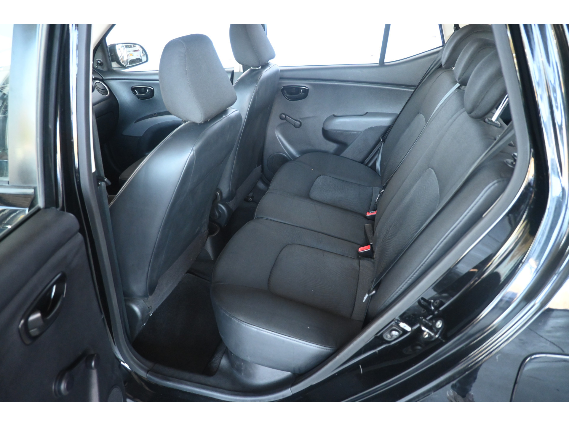 Hyundai i10 1.0 i-Drive Cool Airco Elektrisch Pakket 1e Eigenaar 100% Onderhouden Inruil Mogelijk!