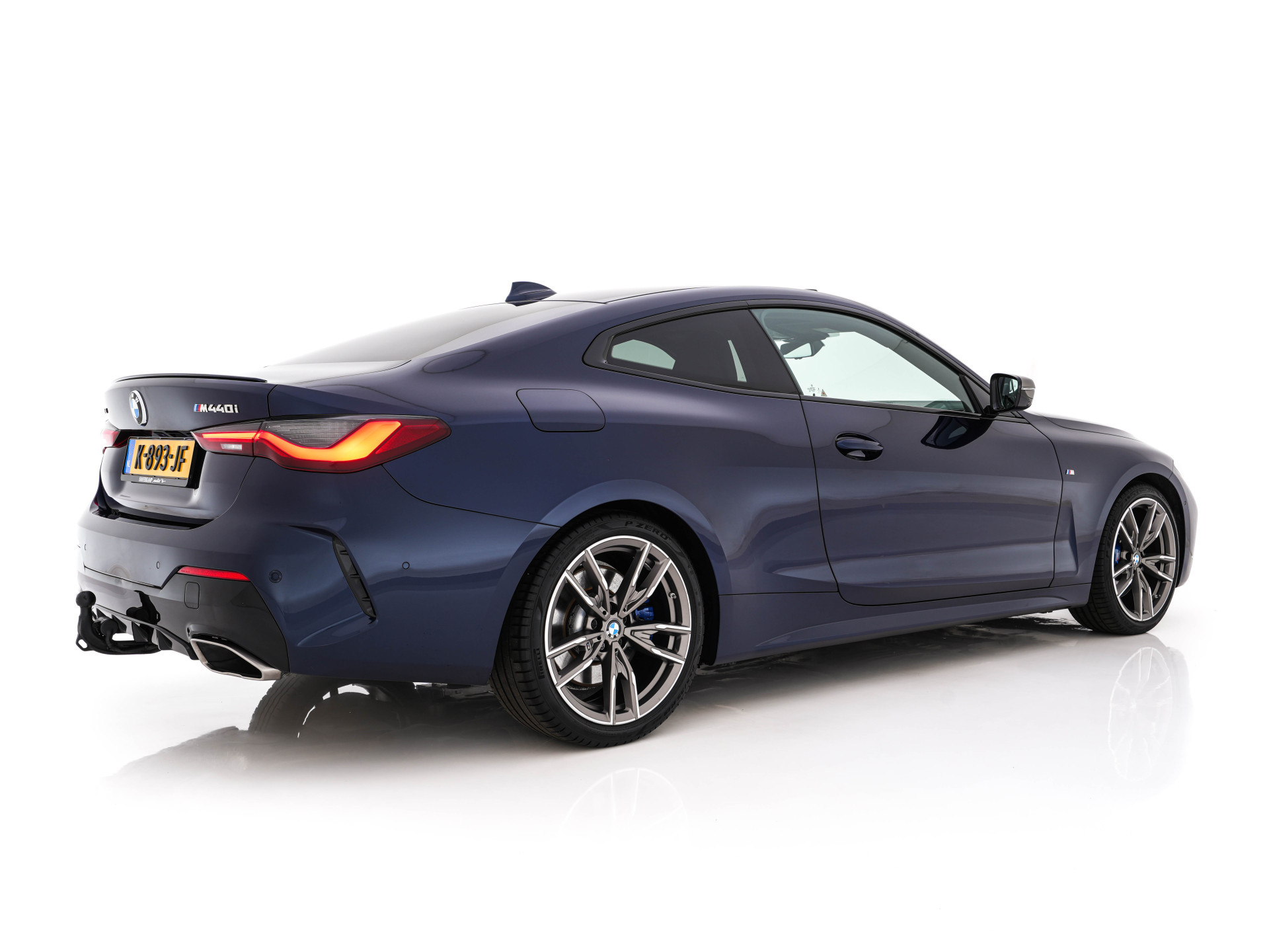 BMW 4-serie Coupé M440i xDrive High Executive Aut. *PANO | LEATHER | HARMAN/KARDON | HEAD-UP | LASER-LED | ADAPTIVE-CRUISE | TOPVIEW | MEMORY-PACK | KEYLESS | HEATED-SPORTSEATS | DAB+ | DIGI-COCKPIT | SHIFTPADDLES | TOWBAR | 19''ALU*