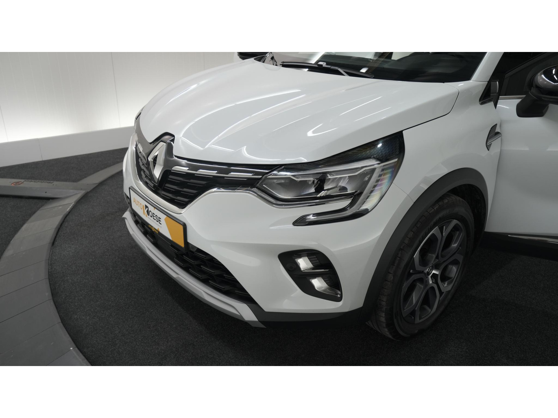 Renault Captur TCe 90 Techno | Camera | Navigatie | Pack Winter | Apple Carplay