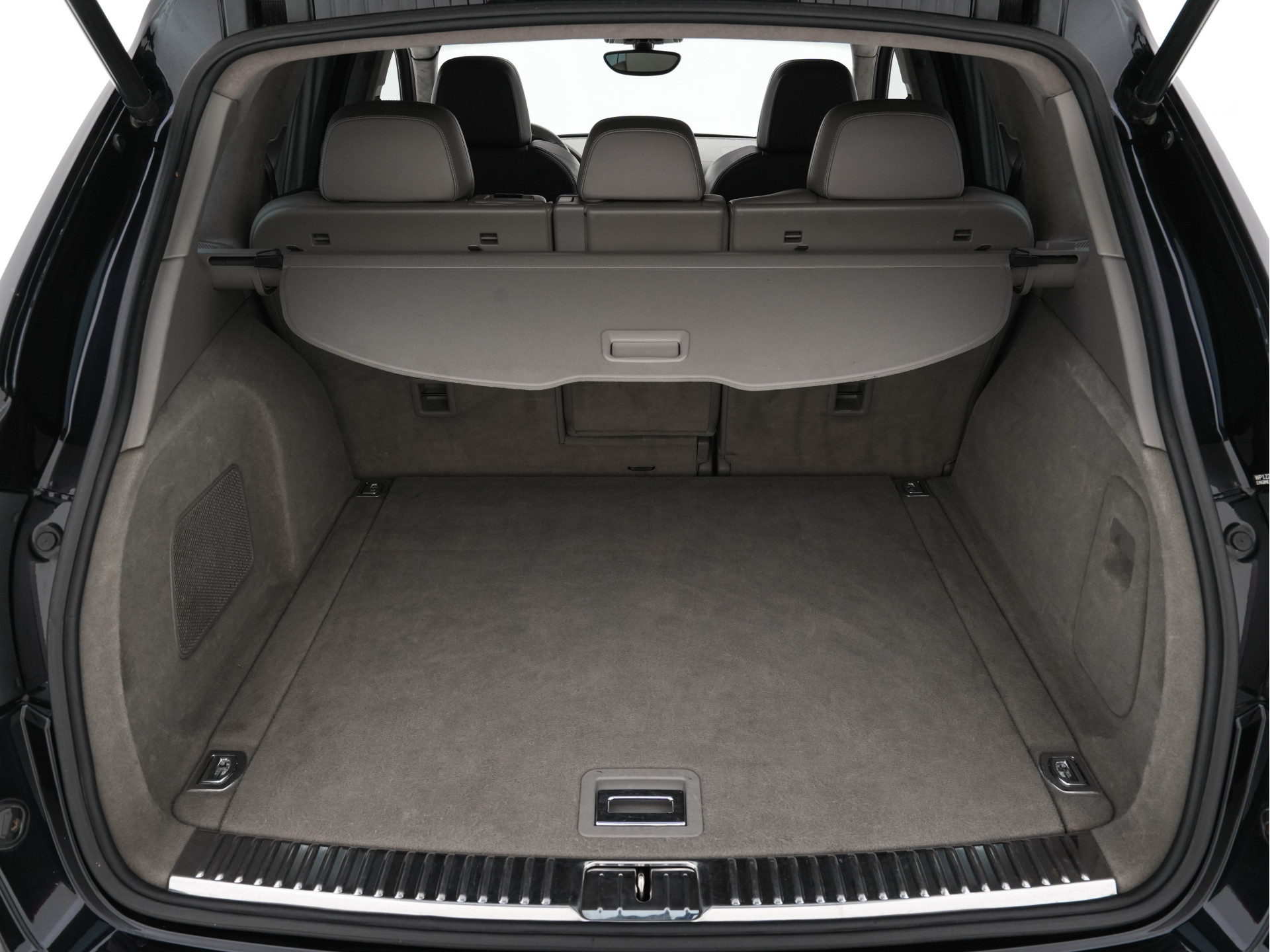 Porsche Cayenne 4.8 Turbo AWD Aut. *PANO | LEATHER | BURMESTER-SURROUND | BI-XENON | MEMORY-PACK | NAVI-FULLMAP | ADAPTIVE-CRUISE | AIR-SUSPENSION | CAMERA | SPORT-SEATS |  20''ALU*