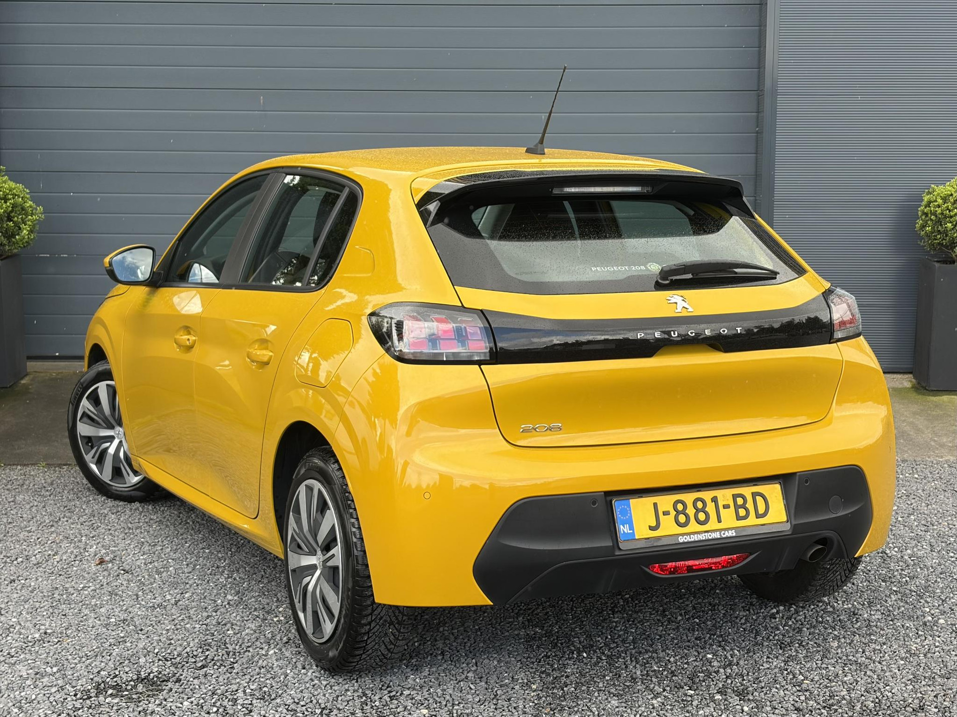 Peugeot 208 1.2 PureTech Blue Lease Active 102pk,2e Eigenaar,Navi,Apple Carplay/Android,Rijstrooksensor,6 Bak,Pdc,Dealer Onderhouden,N.A.P,Apk tot 04-2028