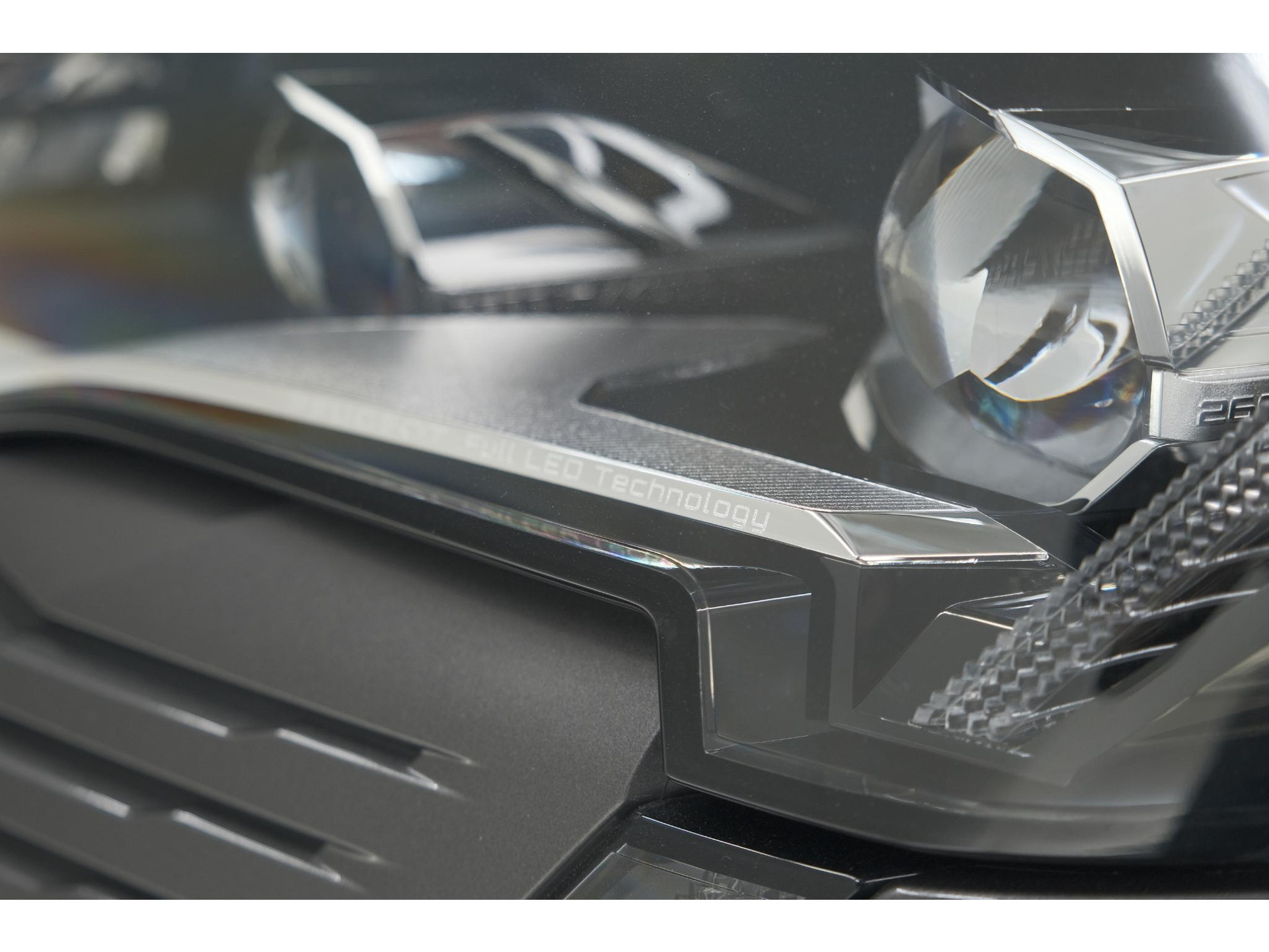 Peugeot 5008 PureTech 130 GT | Camera | Adaptieve Cruise Control | Dodehoekdetectie | Navigatie