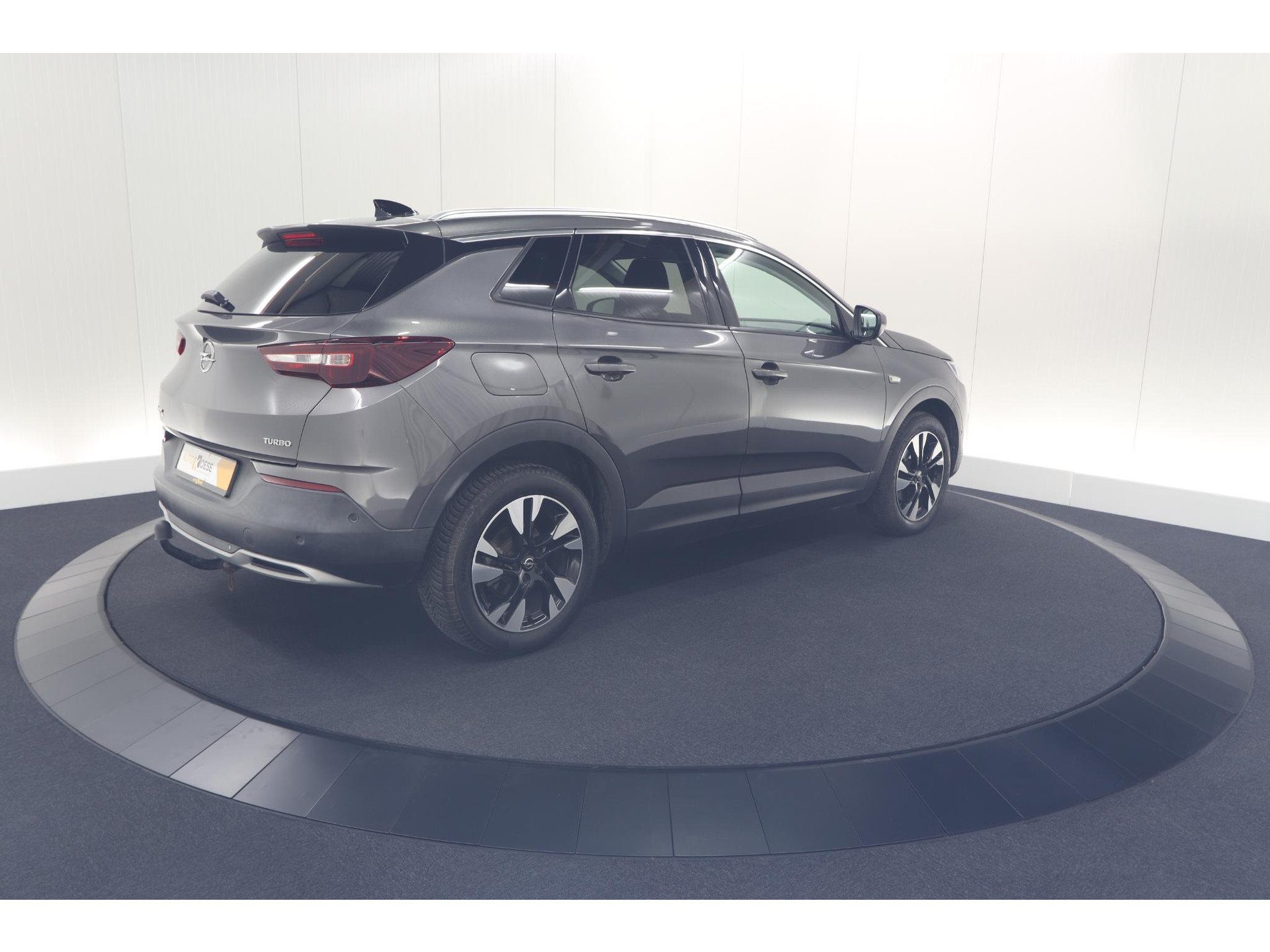 Opel Grandland X Turbo 130 EAT8 Innovation | Trekhaak | Dodehoekdetectie | Apple Carplay | Pack Winter