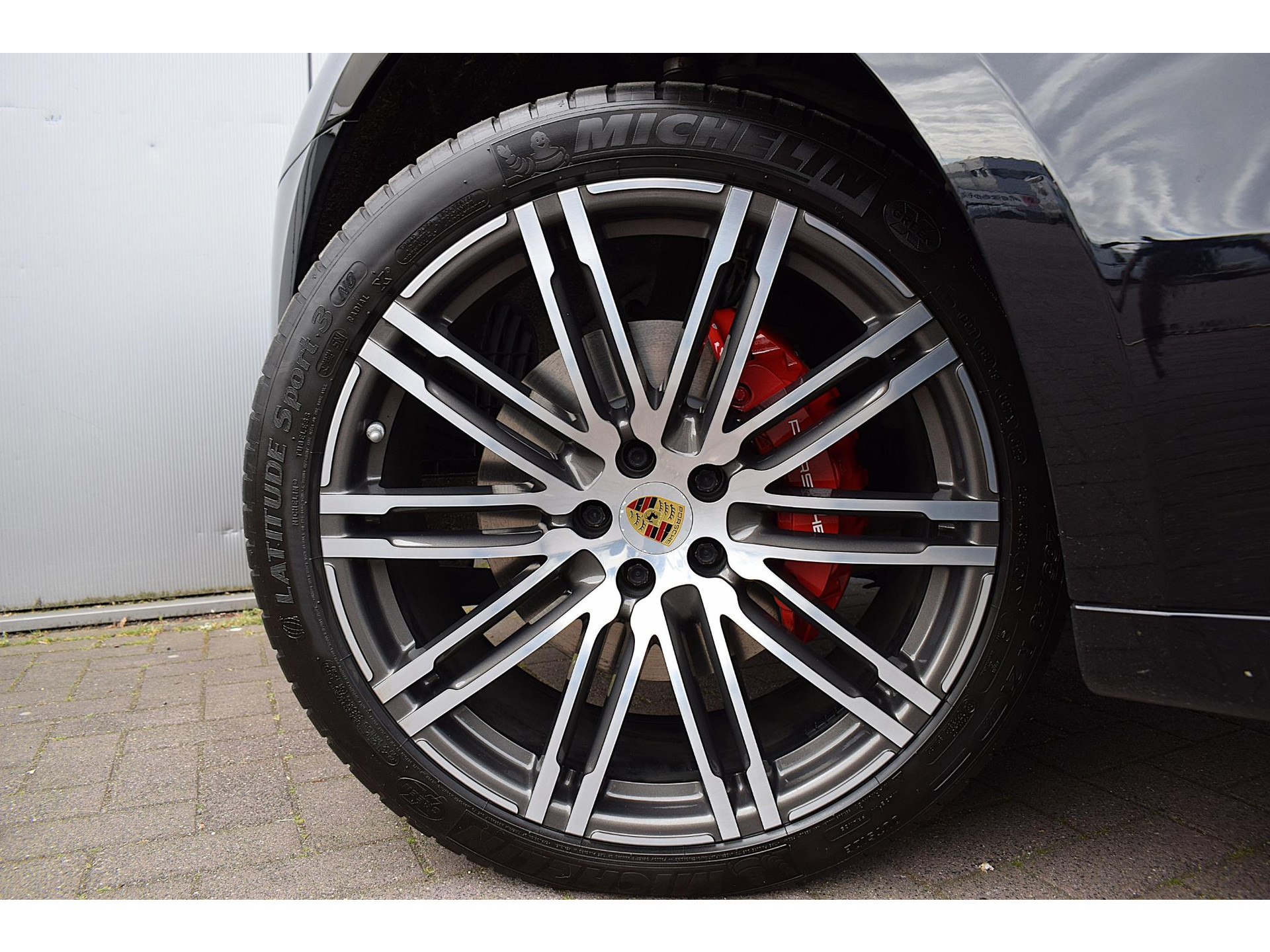 Porsche Macan 3.0 S | Apple CarPlay | NAP | Luchtvering | Pano | Bose | Memory | Leer