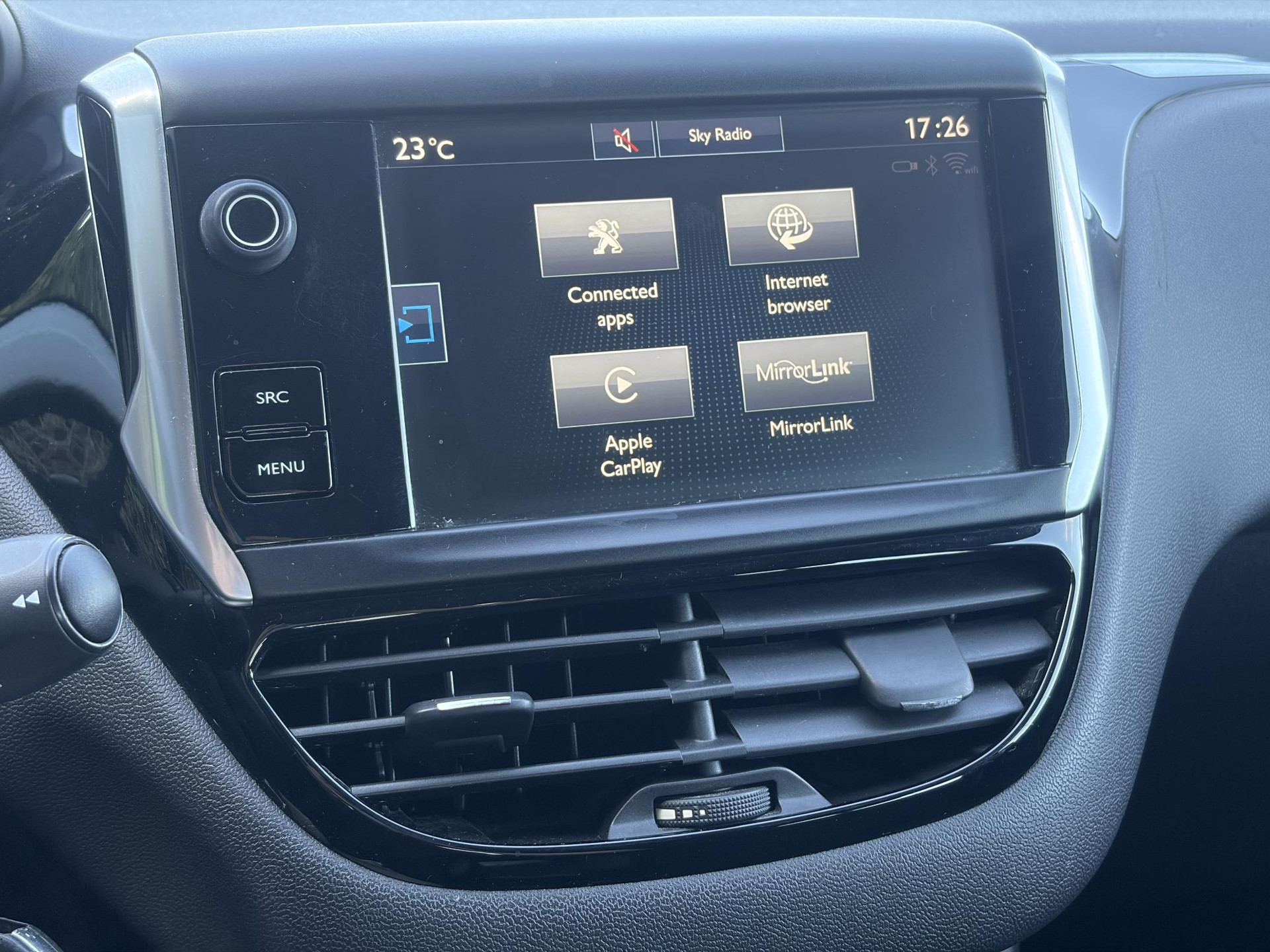 Peugeot 208 1.2 PureTech Blue Lion ✓1e Eigenaar✓Navi✓Trekhaak✓Carplay✓Airco✓Cruise✓Pdc✓5 Deurs✓N.A.P✓Apk tot 09-2027