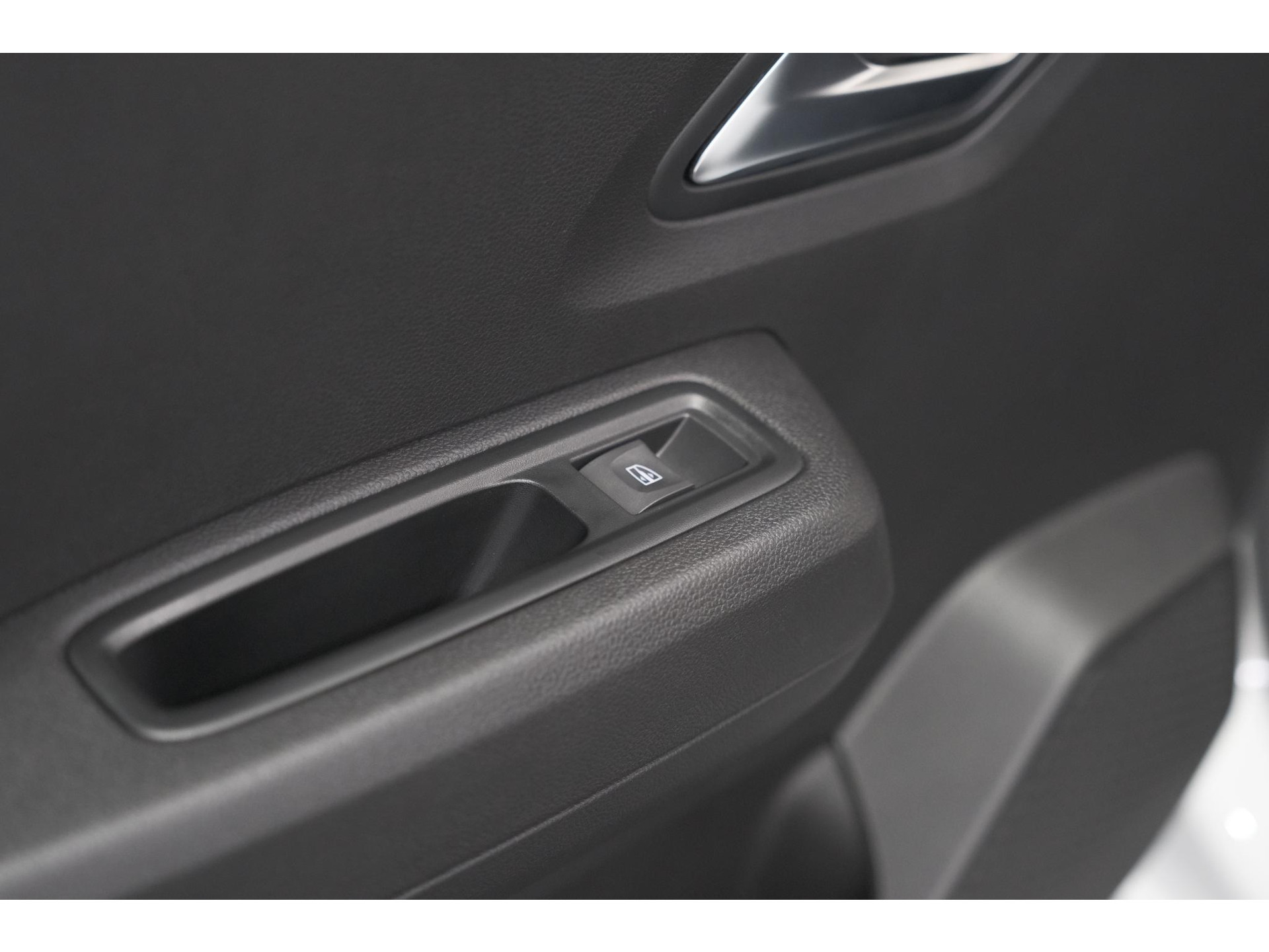 Dacia Sandero Stepway 1.0 TCe 90 Comfort | Apple Carplay | Parkeersensoren | Cruise Control