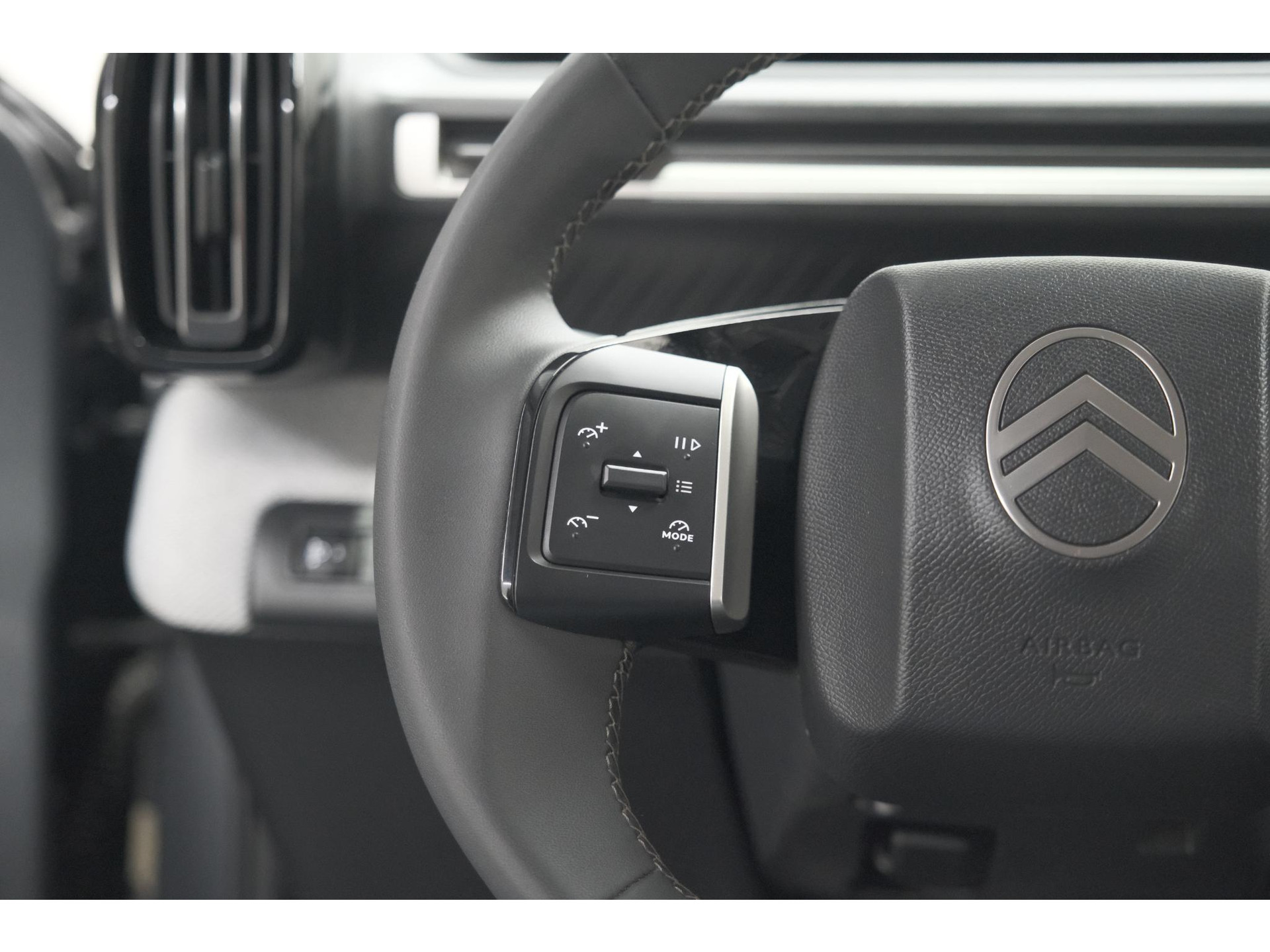 Citroen C3 1.2 Turbo 100pk Max | Camera | Apple Carplay | Navigatie | Parkeersensoren