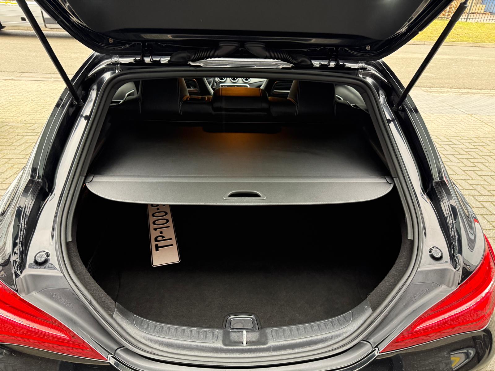 Mercedes-Benz CLA-klasse Shooting Brake 180 d Business Solution | 1E EIGENAAR | 3/6/12MND GARANTIE | AUTOMAAT | AIRCO | CRUISE | NAVI | LMV | LED | TREKHAAK |