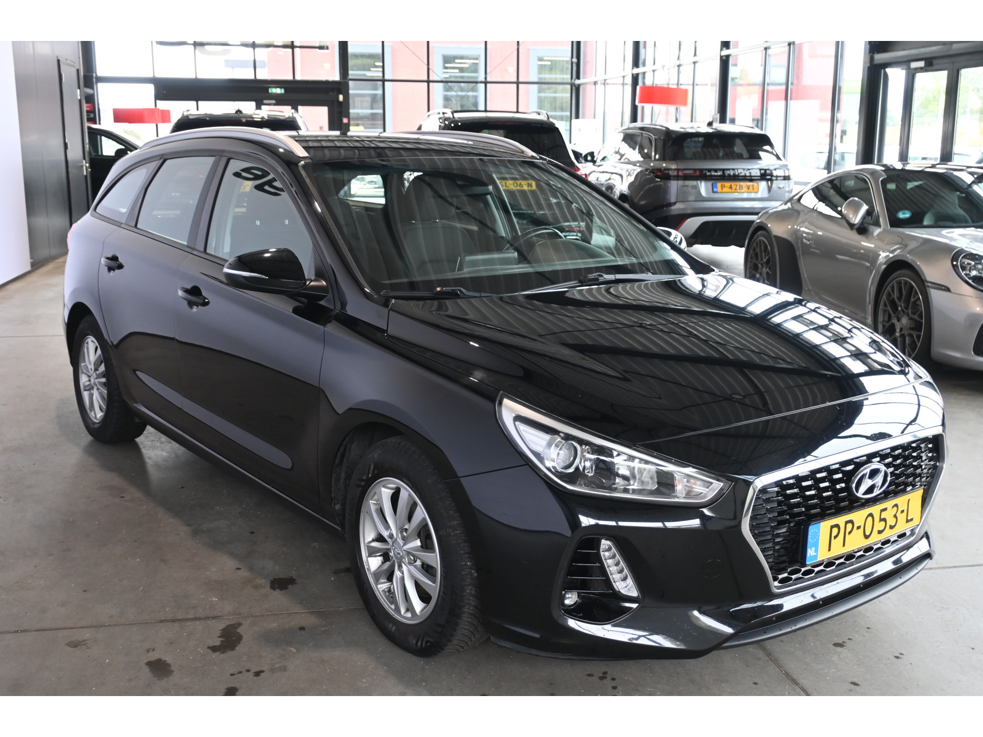 Hyundai i30 Wagon 1.4 T-GDI Comfort Clima Navigatie Camera Trekhaak Rijklaarprijs Inruil Mogelijk!