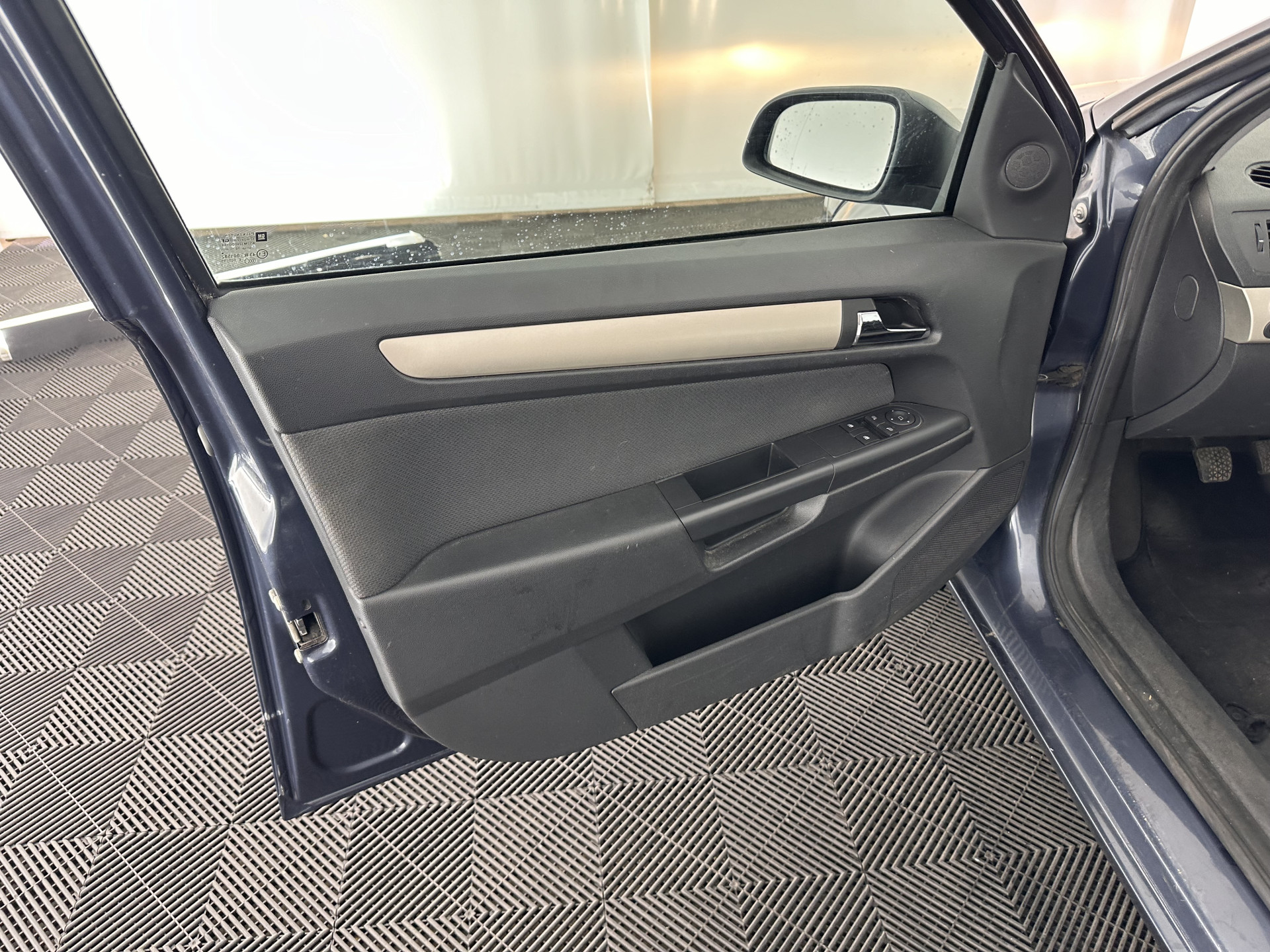 Opel Astra 1.4 Temptation *AIRCO | CRUISE | COMFORT-SEATS | TOWBAR | RADIO-CD | 16''ALU *