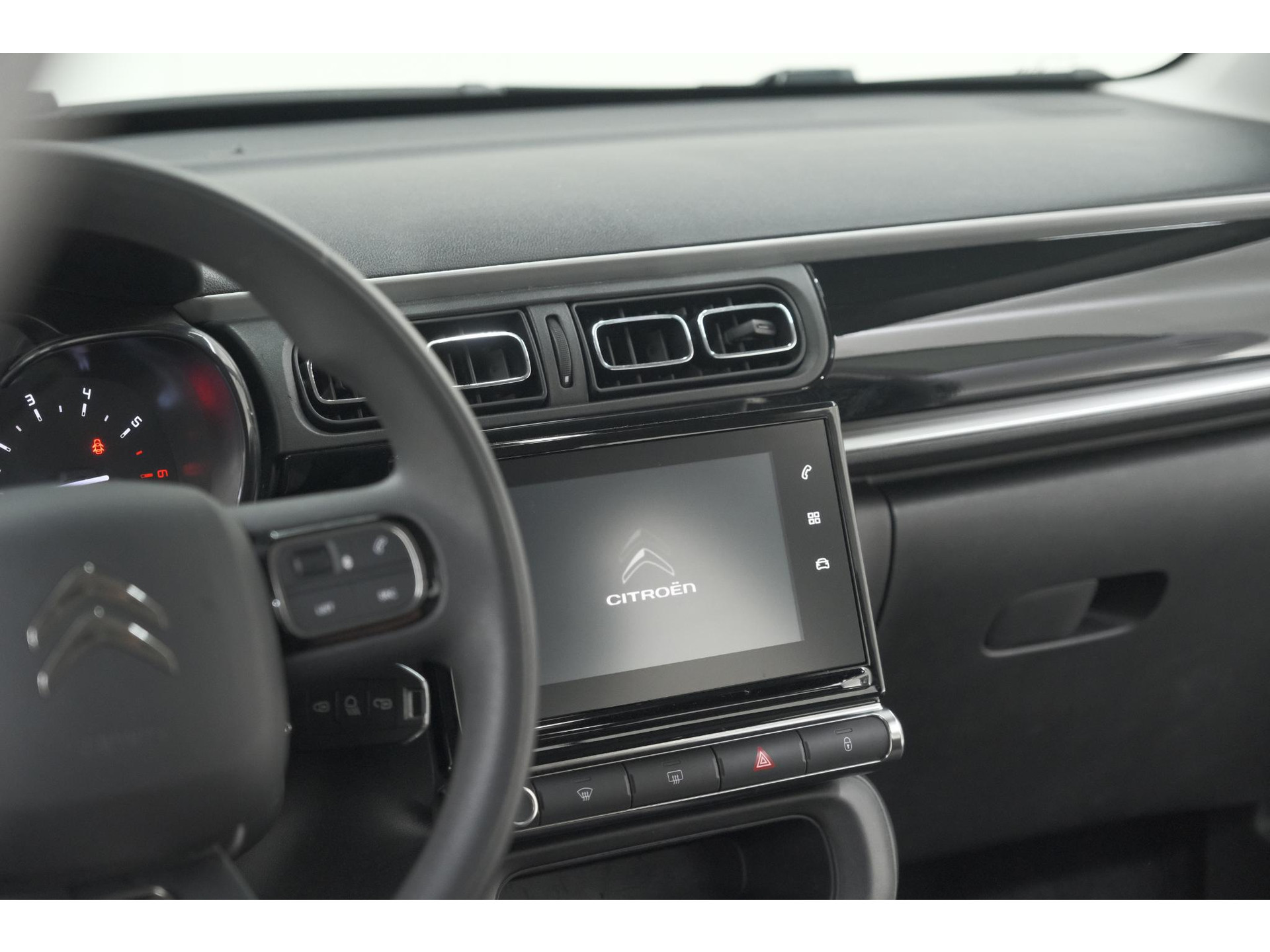 Citroen C3 PureTech 110 EAT6 Max | Apple Carplay | Parkeersensoren | Climate Control | 16 Inch Lichtmetalen Velgen