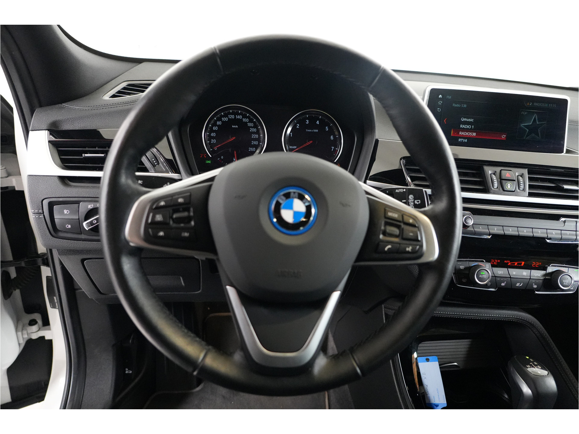 BMW X2 xDrive25e PHEV 220 pk | SOH 92% | M Sport int. | Adaptive Cruise  | Camera |