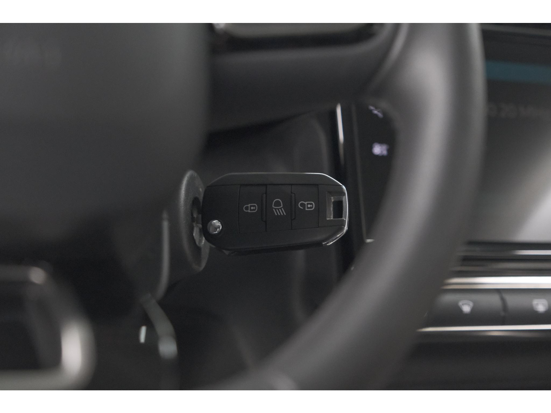 Citroen C3 Aircross PureTech 130 EAT6 Plus | Stoelverwarming | Apple Carplay | Parkeersensoren