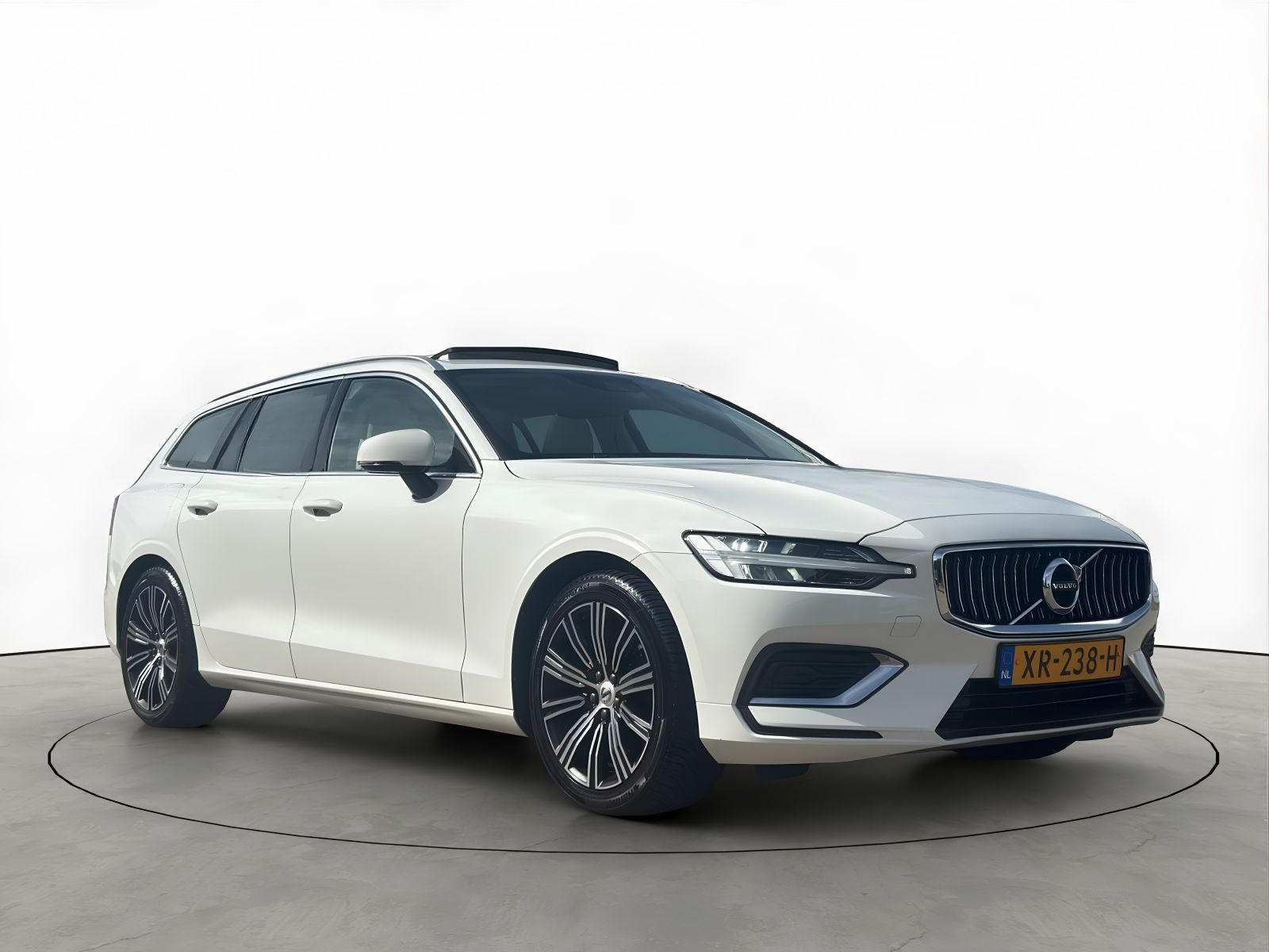 Volvo V60 2.0 T5 250PK Inscription Pano Head-UP Trekhaak