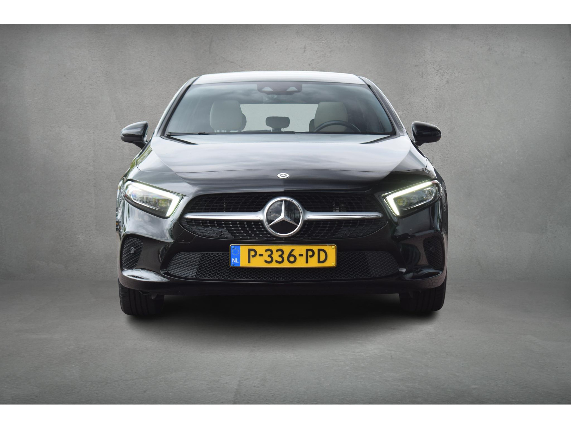 Mercedes-Benz A-klasse 250 e Business Solution Luxury Limited | Pano | Leer | Burmester | SOH: 94,3% | Stoelverwarming