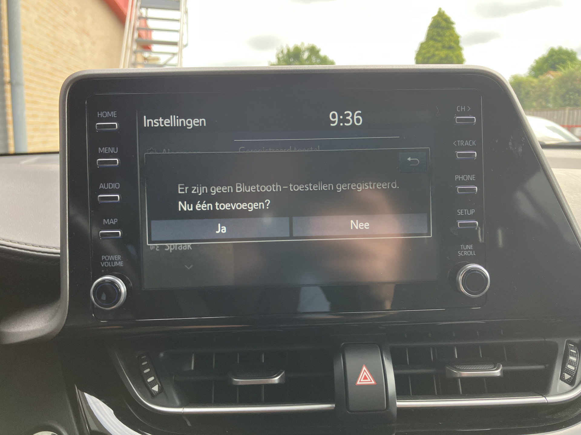 Toyota C-HR 1.8 Hybrid Active AUT. | 1e eigenaar | navigatie | camera | apple carplay | cruise control | 36.000 KM
