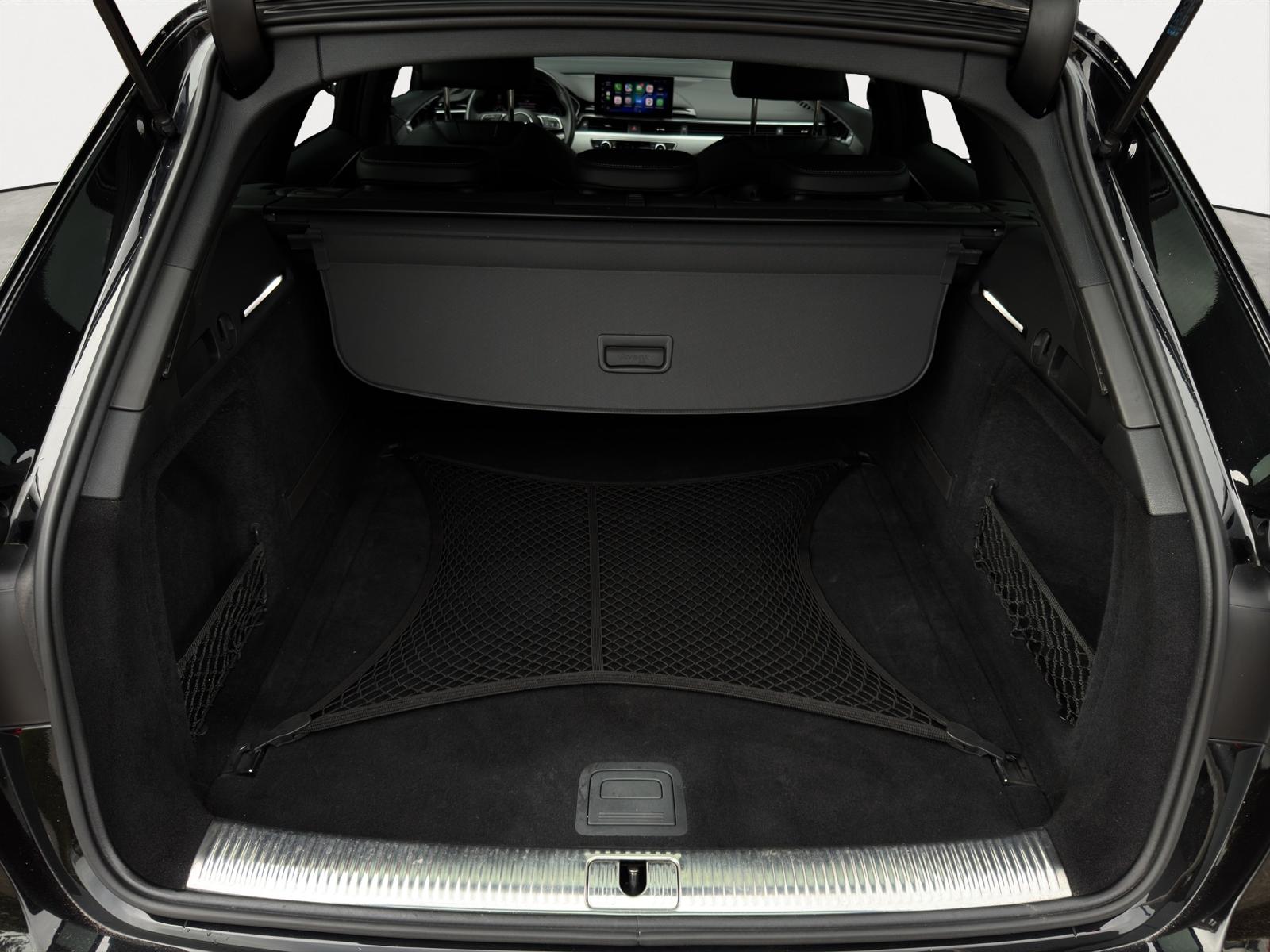 Audi A4 Avant 35 TFSI 2X S-Line *NL-AUTO*