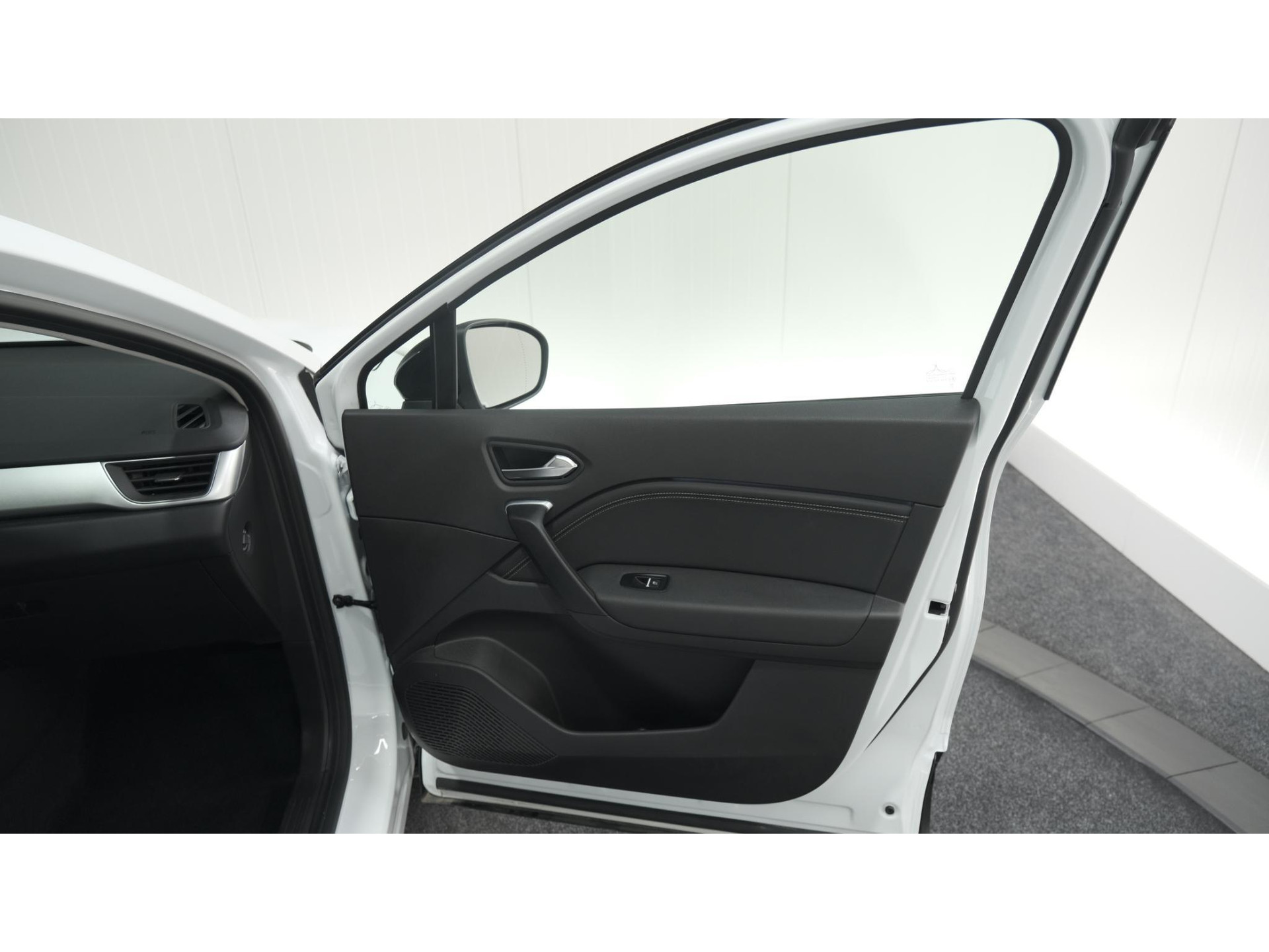 Renault Captur TCe 90 Techno | Camera | Navigatie | Pack Winter | Apple Carplay