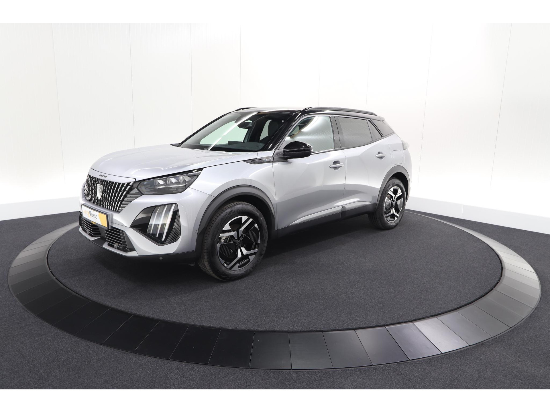 Peugeot e-2008 EV GT 50 kWh | 3 Fase | 360 Camera | Adaptieve Cruise Control | Dodehoekdetectie