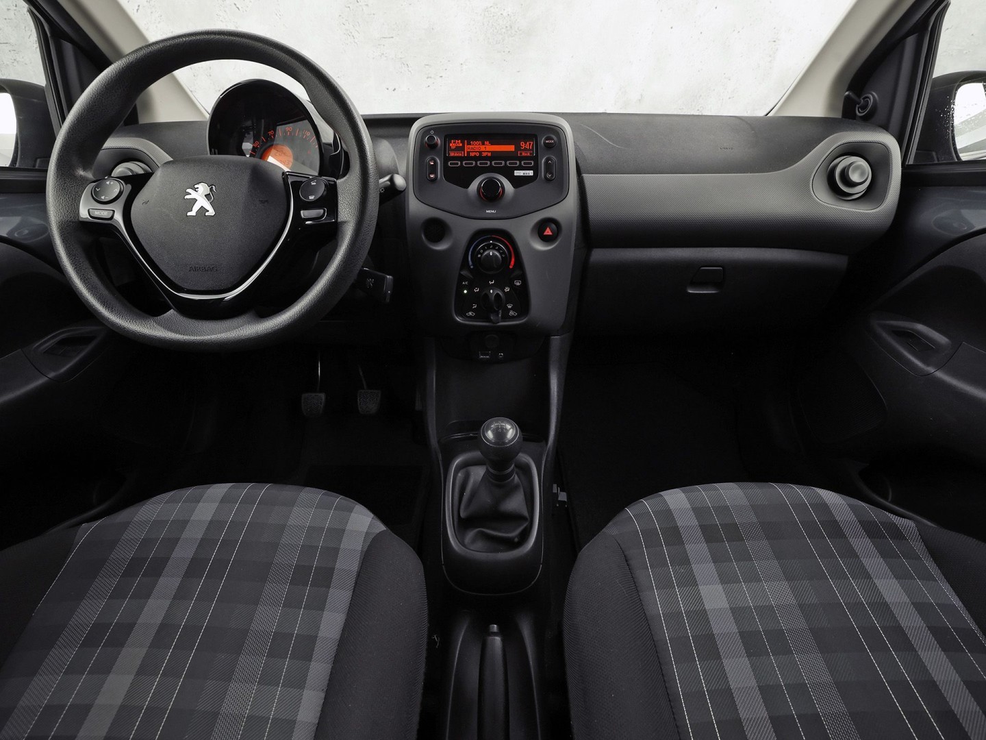 Peugeot 108 1.0 e-VTi Sport (AIRCO, ELEK RAMEN, SPORTSTOELEN, BLUETOOTH, NIEUWSTAAT)