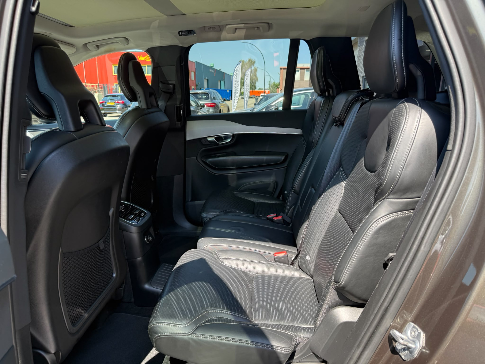 Volvo XC90 2.0 T8 Twin Engine AWD Inscription |3/6/12MND GARANTIE| NIEUWE APK |  7 PERS |  PANO DAK | LEDER | PANO DAK | CRUISE |