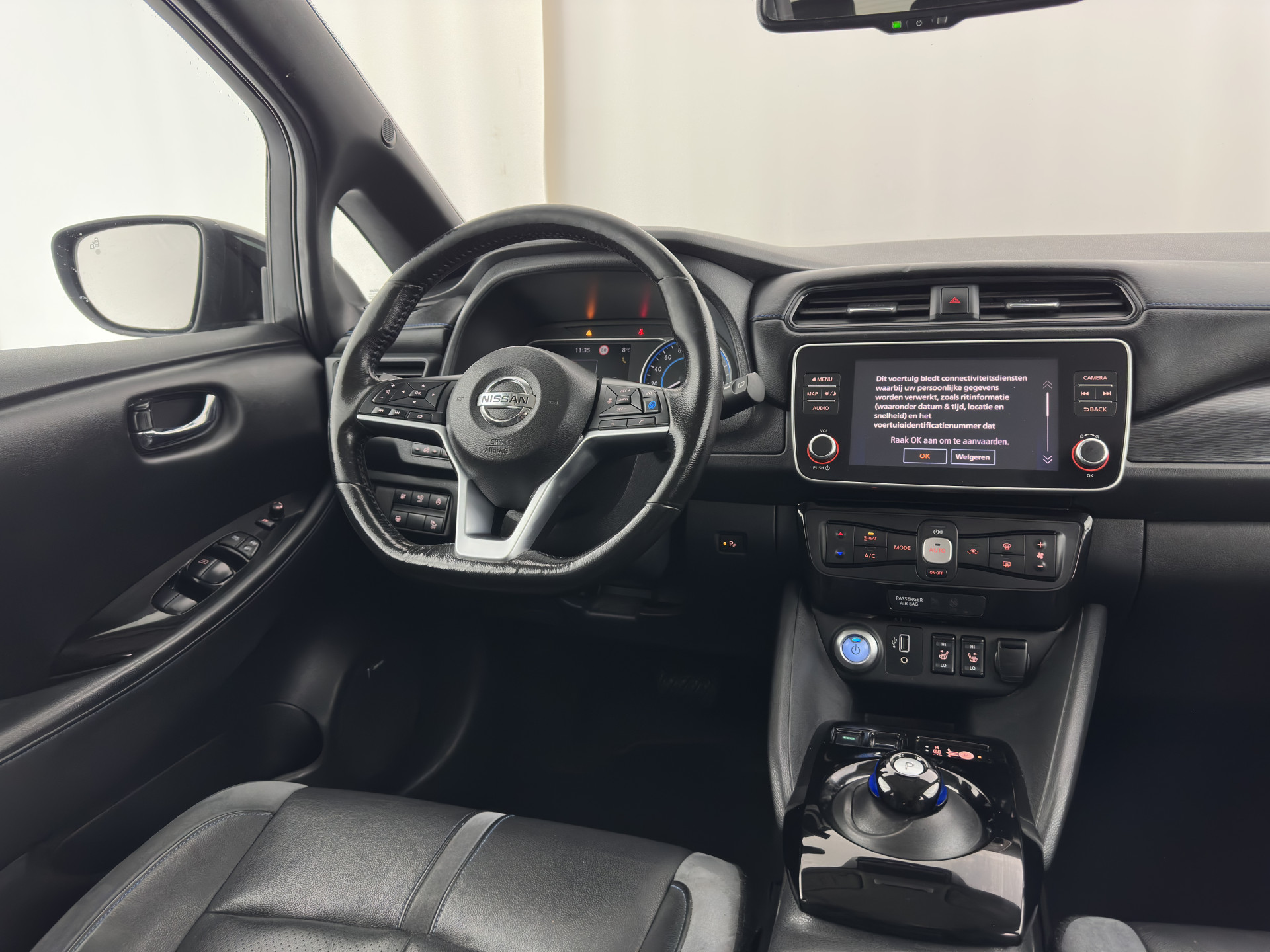 Nissan LEAF Tekna 40 kWh (SOH-83%) (INCL-BTW) *Aut.*LEATHER | FULL-LED | BOSE-AUDIO | TOPVIEW | DAB | KEYLESS | NAVI-FULLMAP | DAB | HEATED-COMFORTSEATS | PRIVACY-GLASS | ADAPTIVE-CRUISE | 17''ALU*