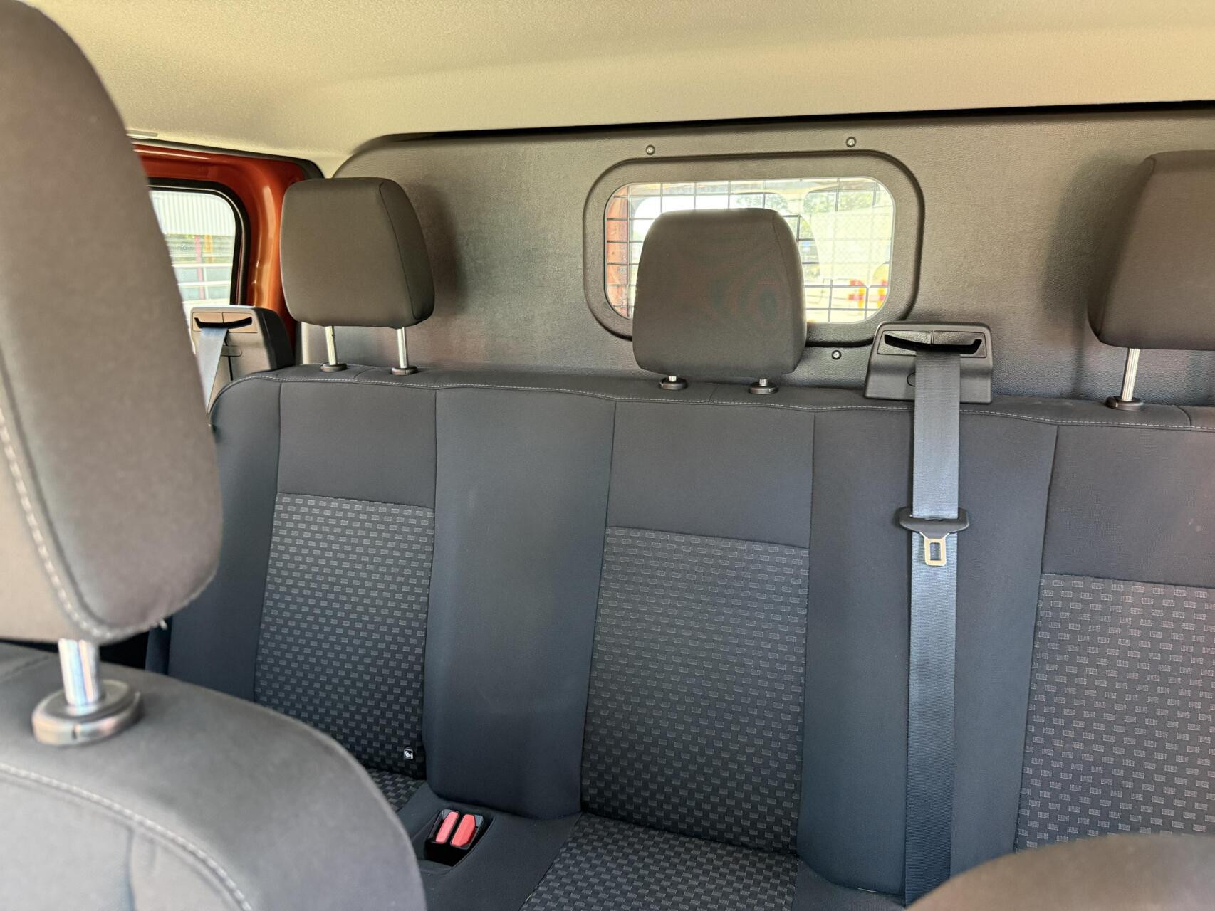 Ford Transit Custom 300 2.0 TDCI L1H1 Limited DC 1e eigenaar