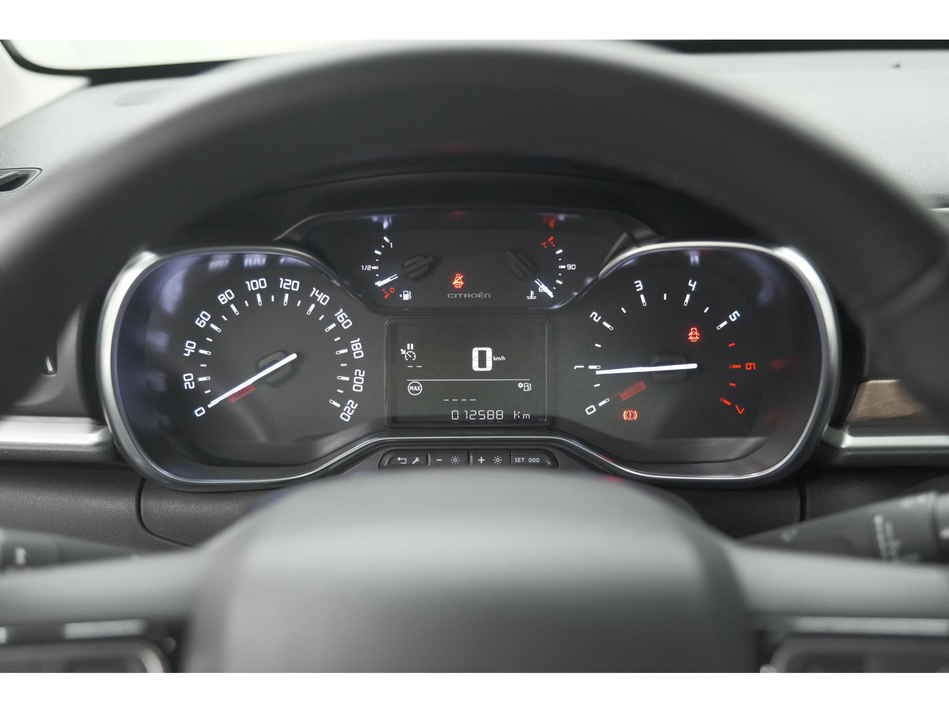 Citroen C3 PureTech 82 Max | Trekhaak | Keyless | Camera | Parkeersensoren | Navigatie | Stoelverwarming