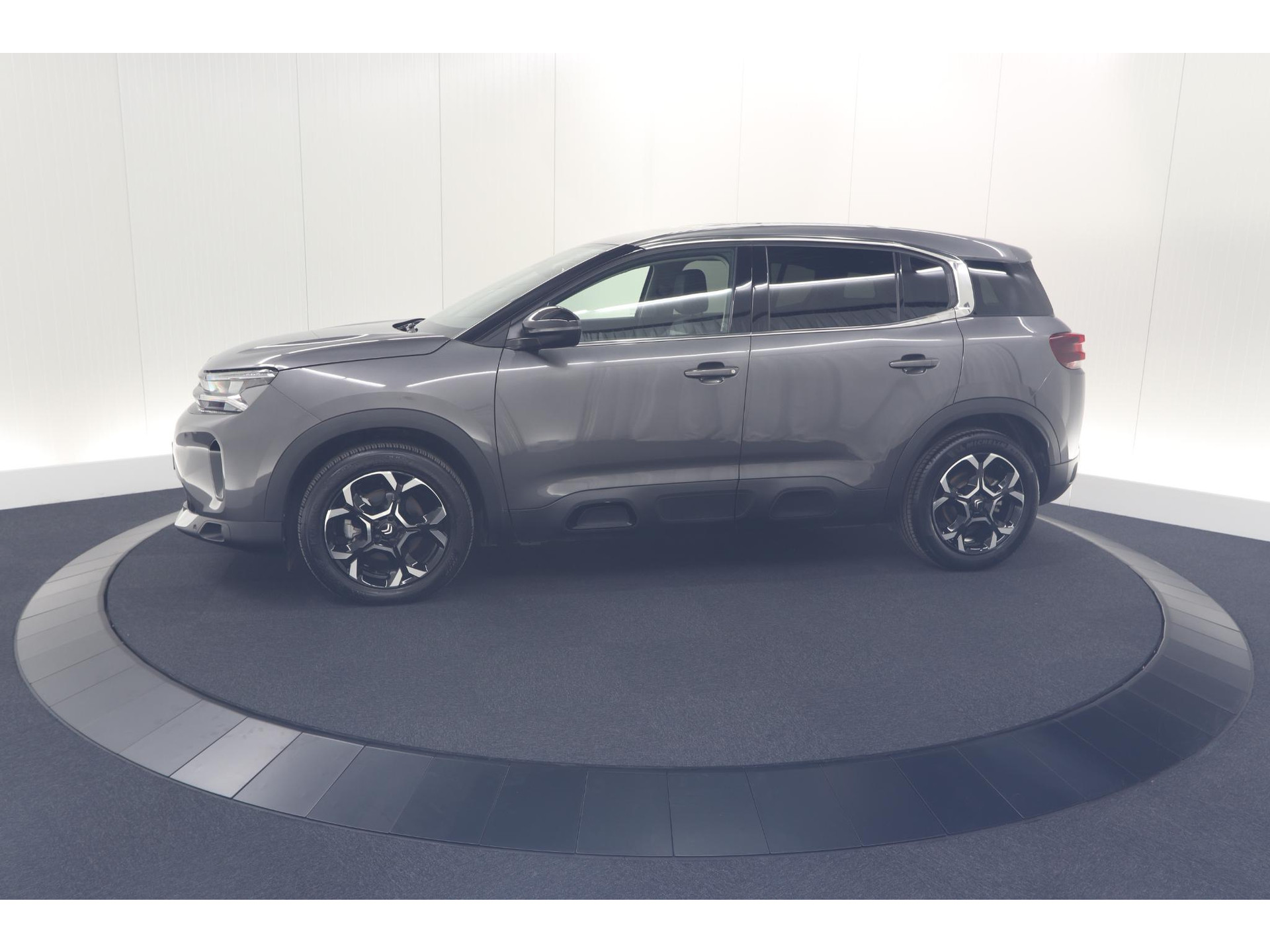 Citroen C5 Aircross 1.2 Hybrid 136 Max | Camera | Navigatie | Parkeersensoren | Apple Carplay