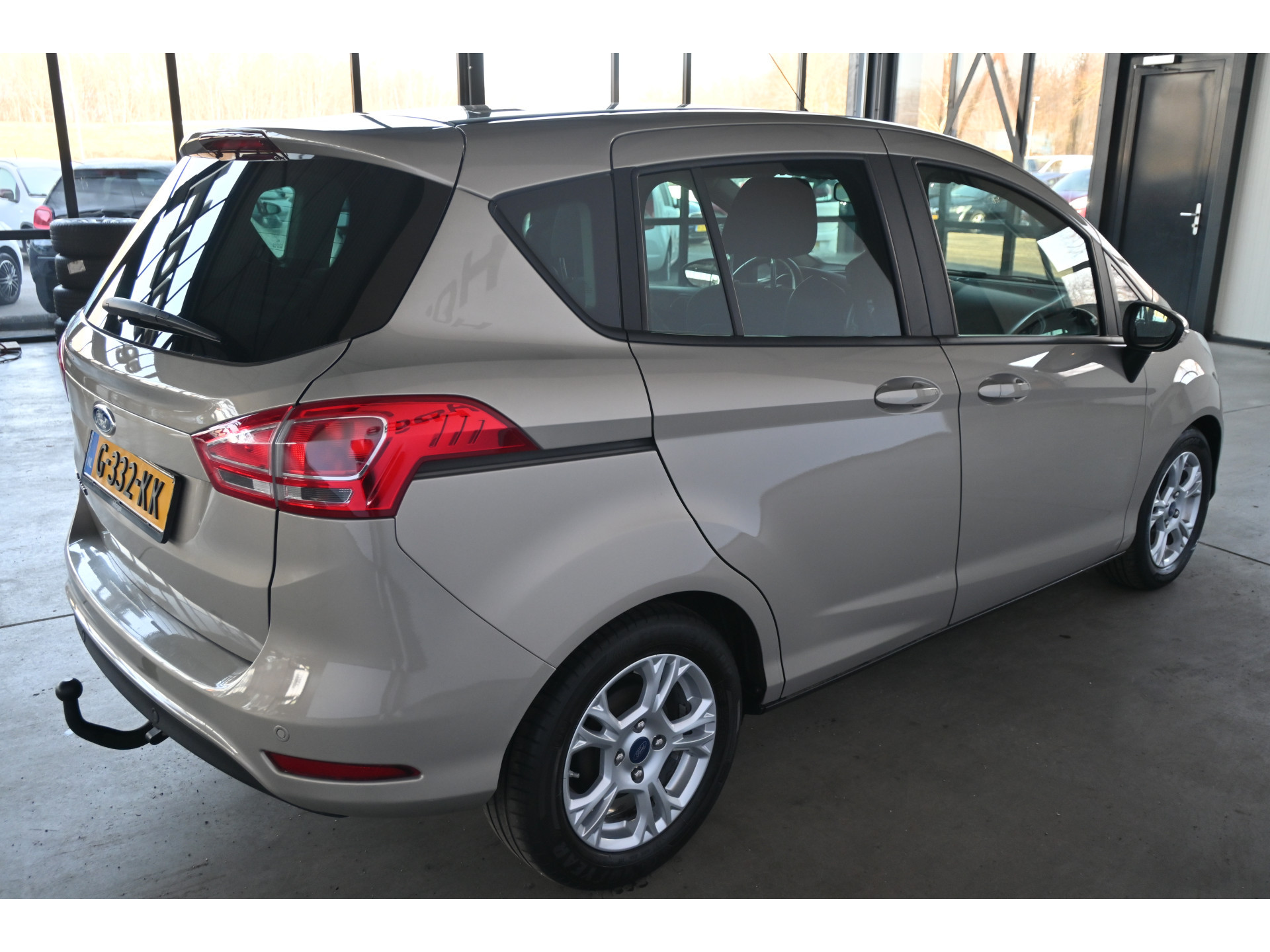 Ford B-Max 1.6 TI-VCT Titanium Automaat Airco Trekhaak Dealer Onderhouden! Inruil Mogelijk!
