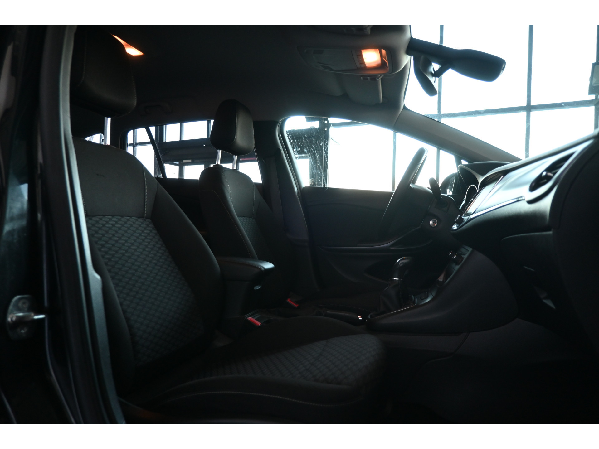Opel Astra Sports Tourer 1.0 Business+ Clima Navigatie Carplay LED Goed Onderhouden! Inruil Mogelijk!