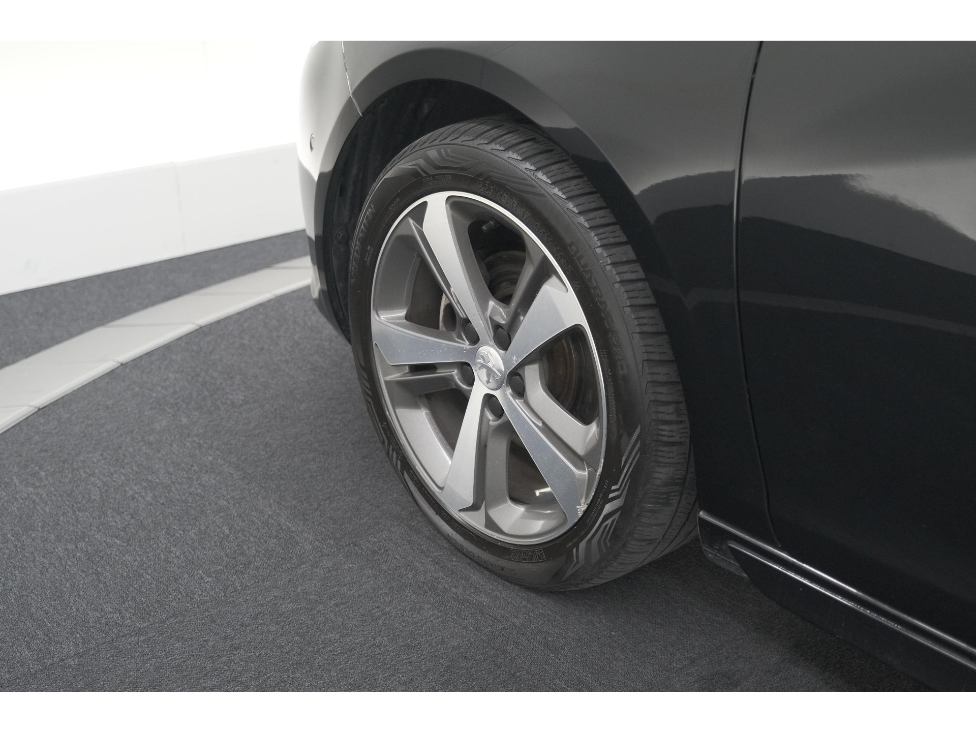 Peugeot 308 SW PureTech 130 GT-line | Trekhaak | Panoramadak | Camera | Alcantara Bekleding | Dodehoekdetectie