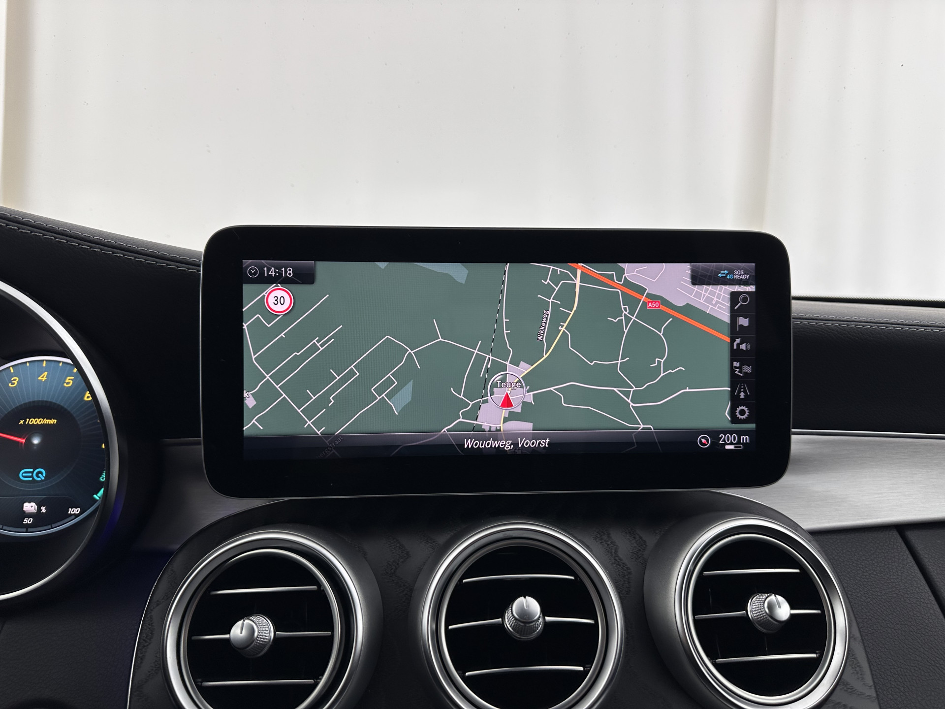 Mercedes-Benz C-klasse Estate 300 e AMG Limited Business Solution ( Plug-in ) (INCL-BTW) Aut. *LEATHER-ALCANTARA | FULL-LED | NAVI-FULLMAP | TOPVIEW | BLINDSPOT | PREMIUM-AUDIO | DAB | CARPLAY | AMBIENTLIGHT | DIGI-COCKPIT | SPORTSEATS | TOWBAR | 18"ALU*