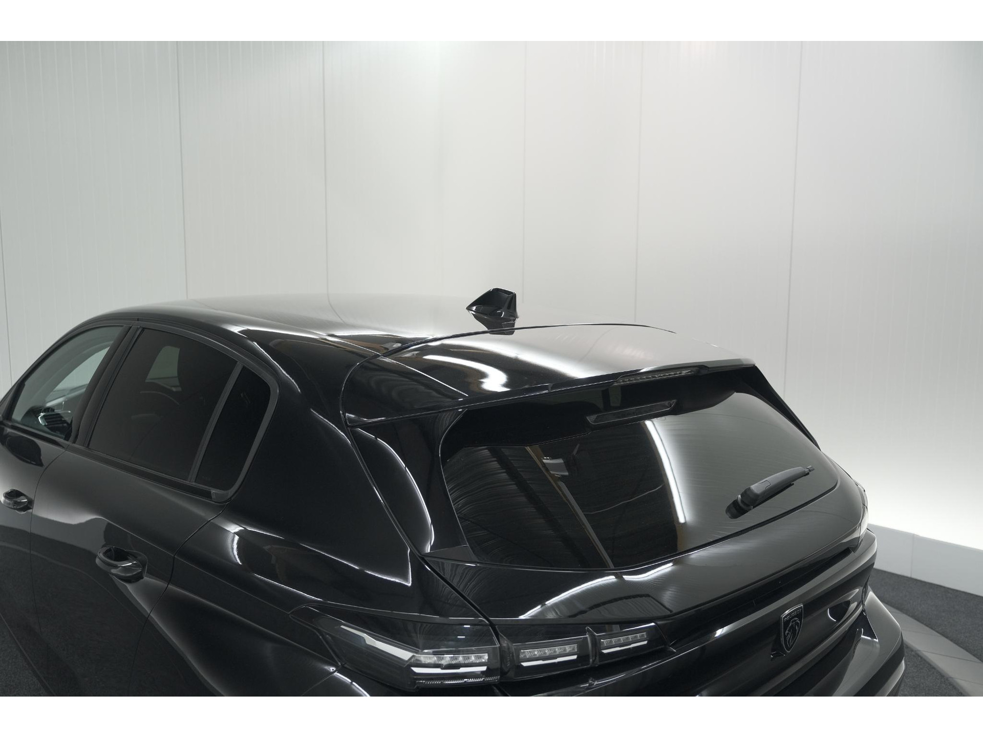 Peugeot 308 PureTech 130 Allure | Camera | Navigatie | Parkeersensoren | Apple CarPlay