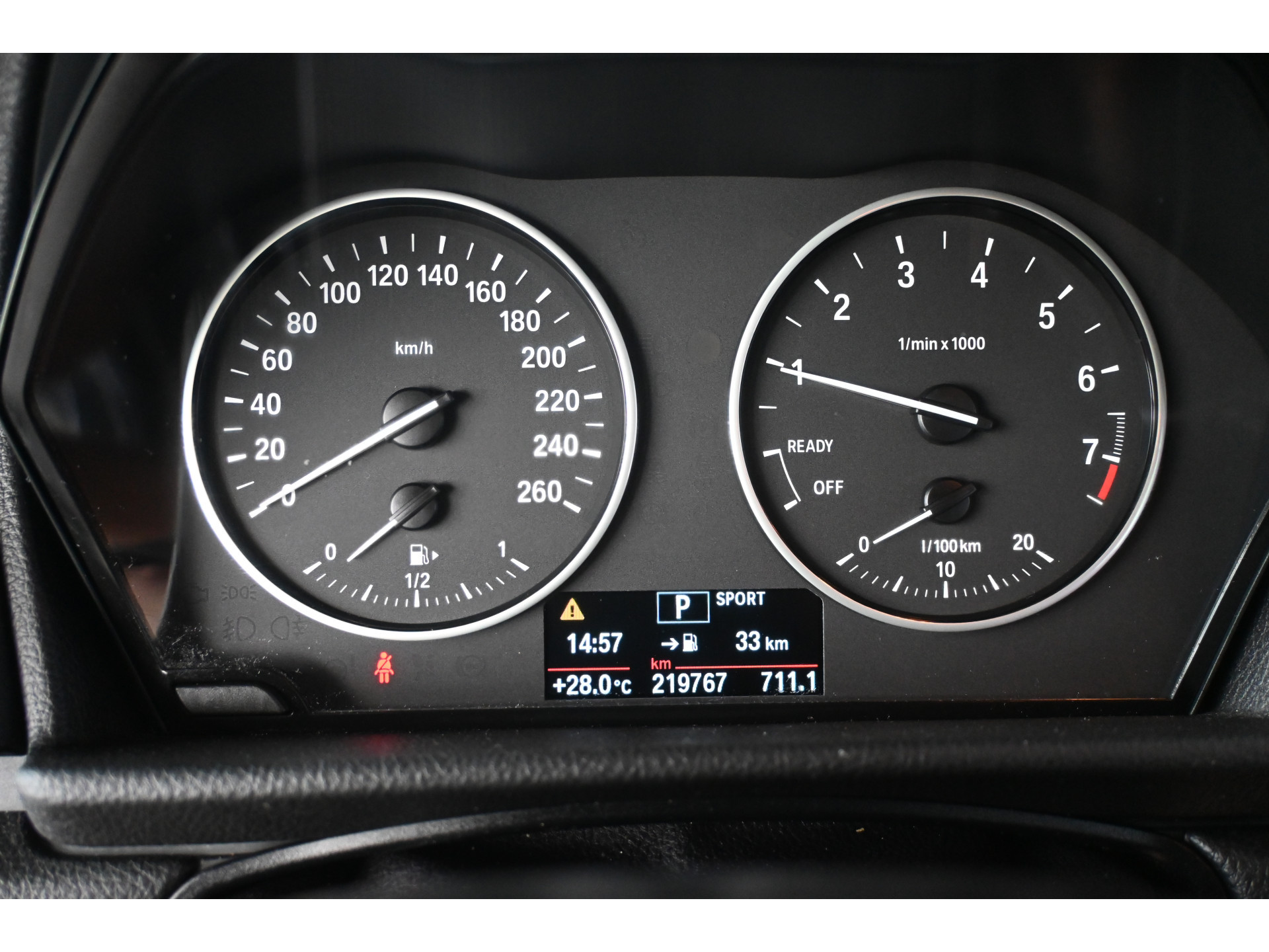 BMW 2-serie Active Tourer 218i Automaat Centennial Executive Navigatie LED Rijklaarprijs! Inruil Mogelijk!