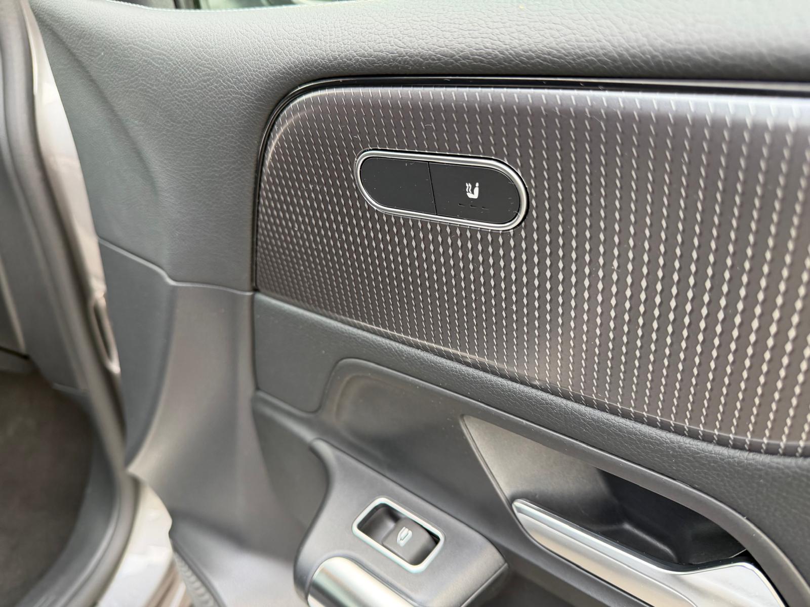 Mercedes-Benz B-klasse 180 Business Solution AMG | 1E EIGENAAR | 3/6/12MND GARANTIE | LEDER | LED | AUTOMAAT | DAB | CARPLAY | CRUISE | CLIMA | STOELVERWM. |